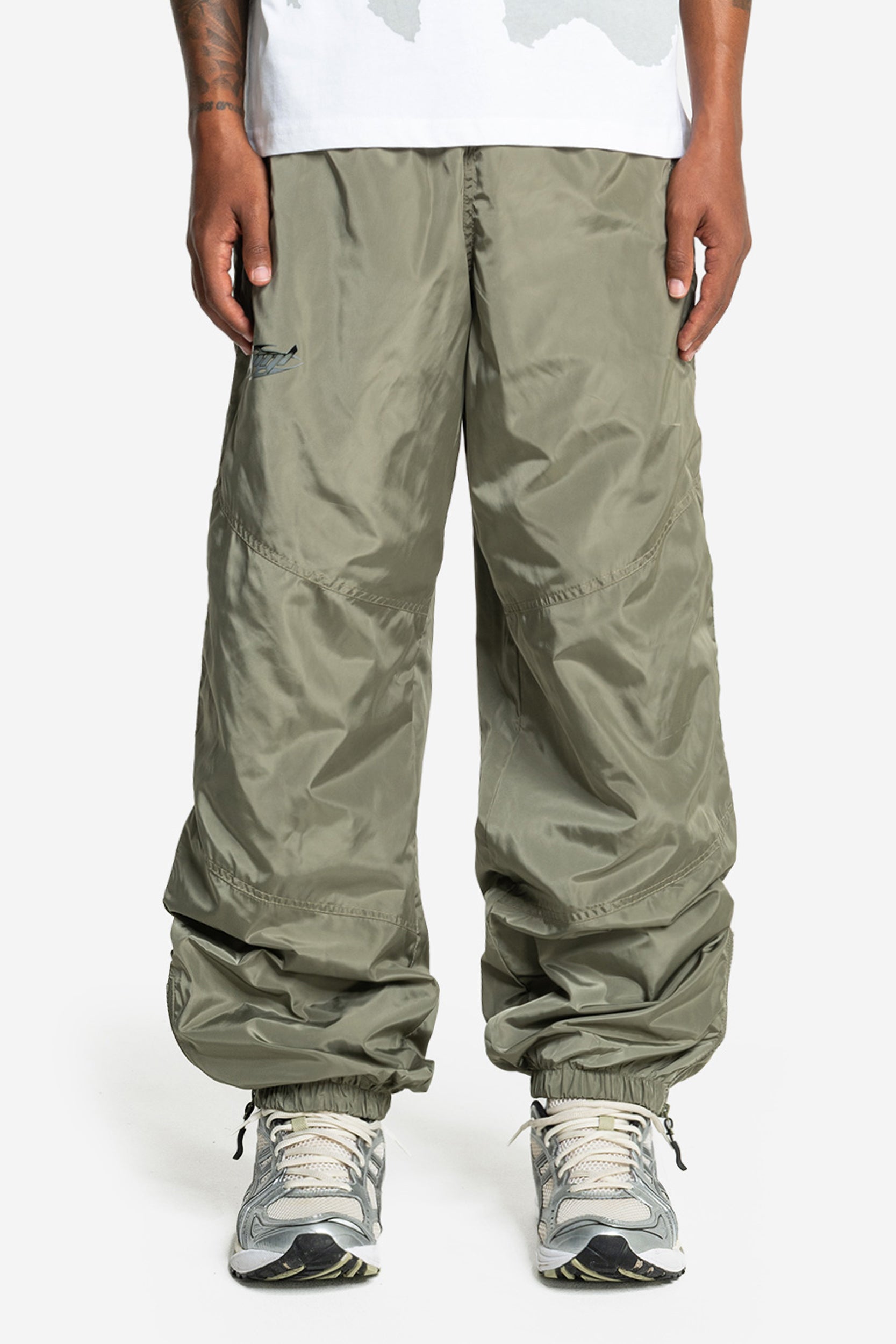 MC TRACKPANTS KHAKI
