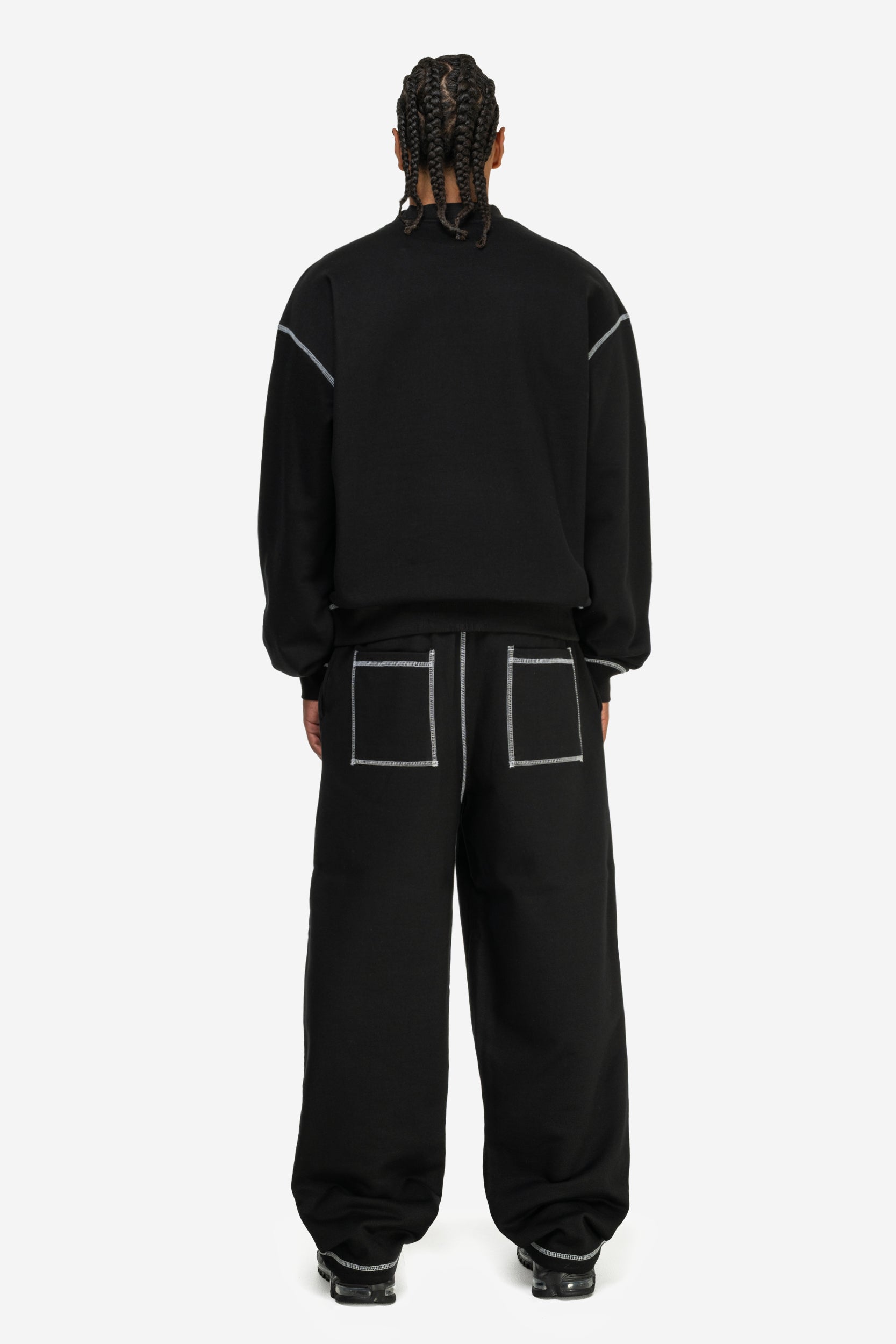 FLATLOCK BASE SWEATER BLACK