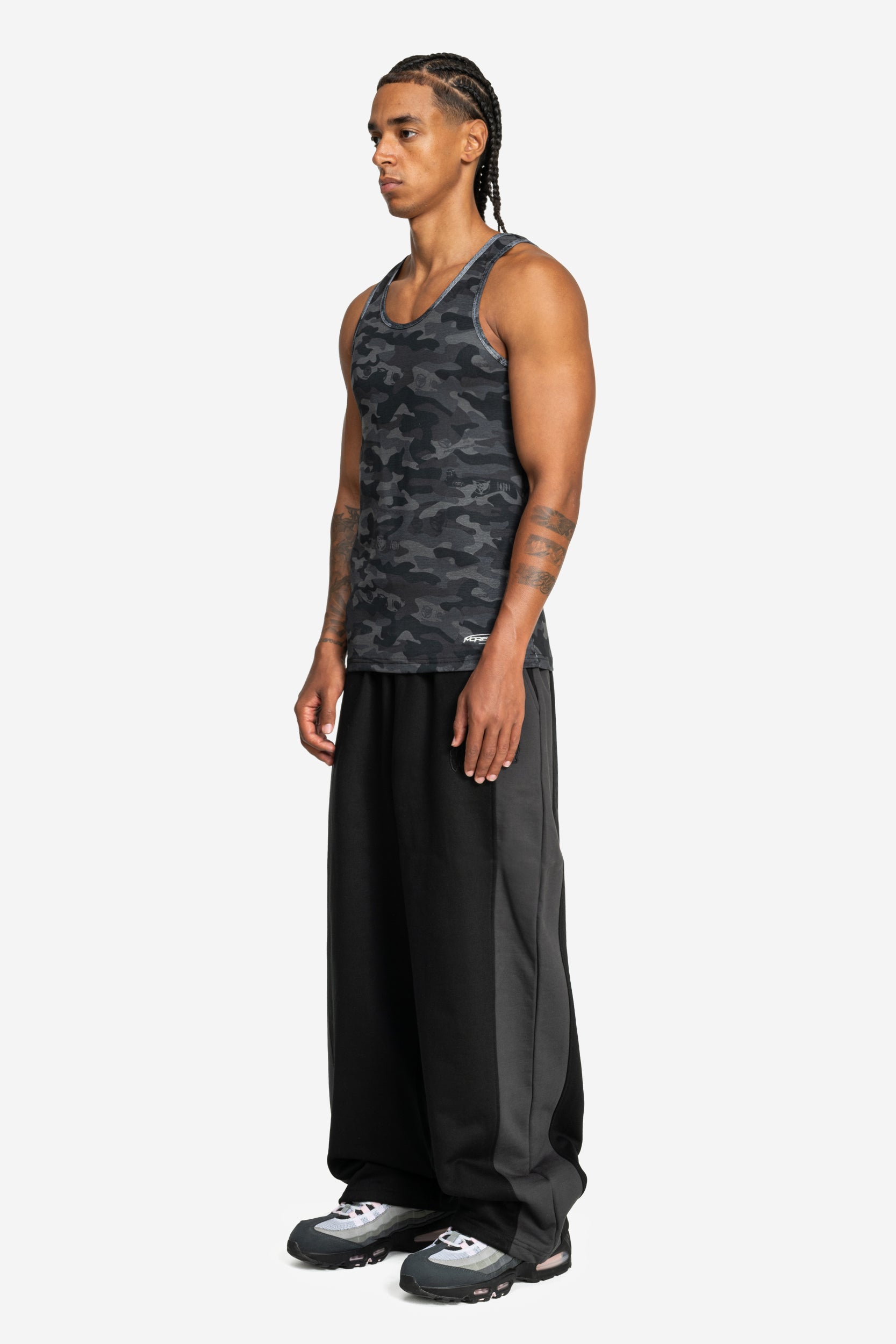 CAMO TANKTOP BLACK
