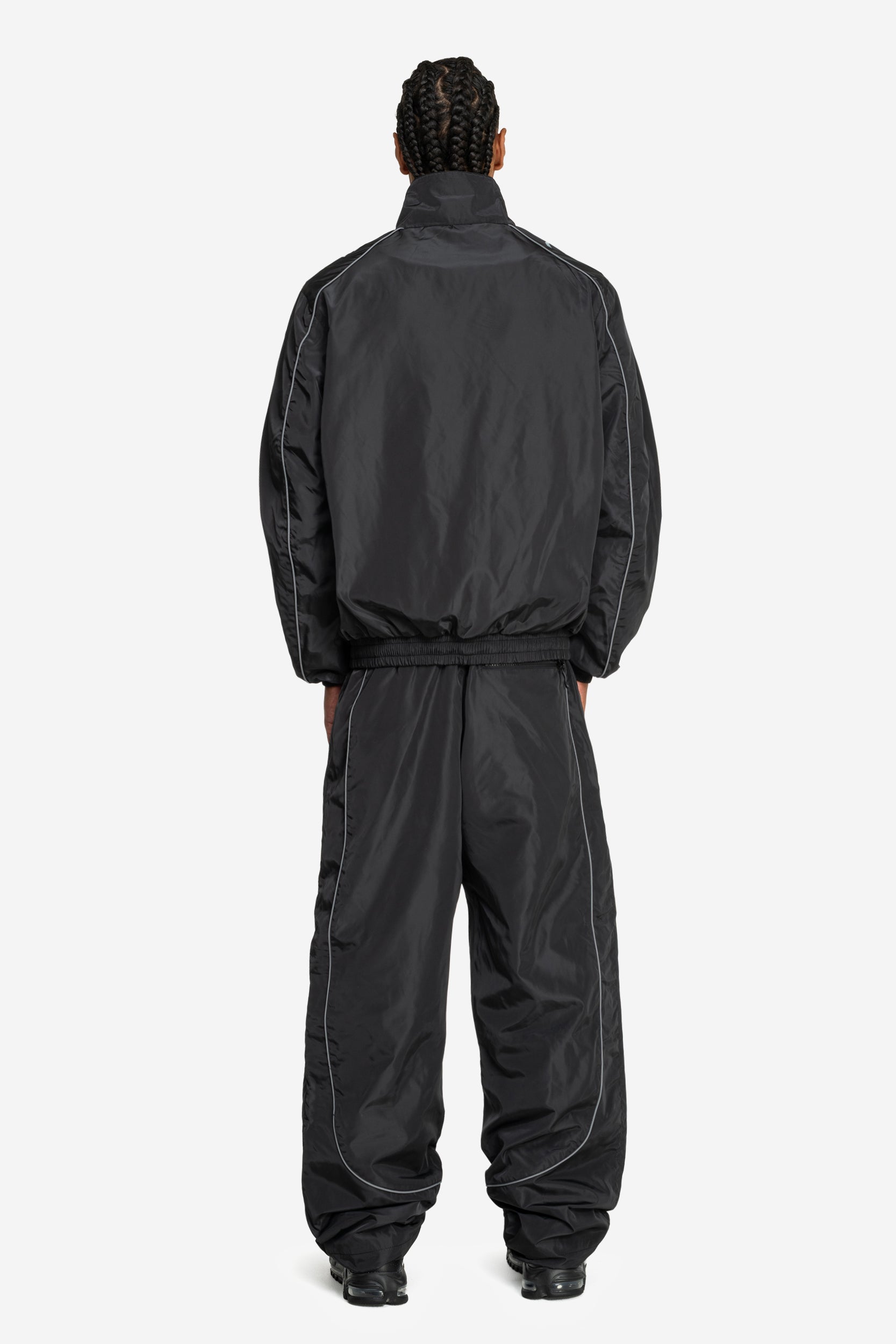 PLUS TRACKPANTS BLACK