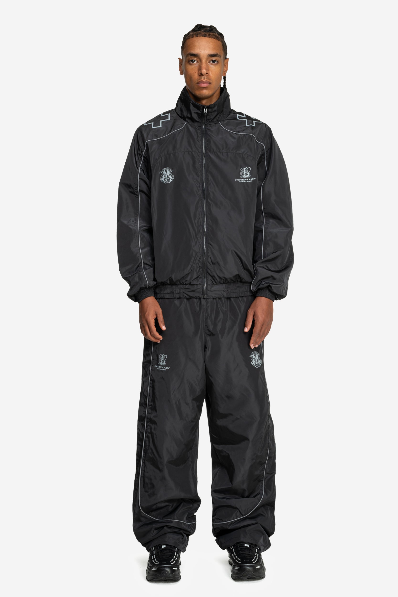 PLUS TRACKPANTS BLACK