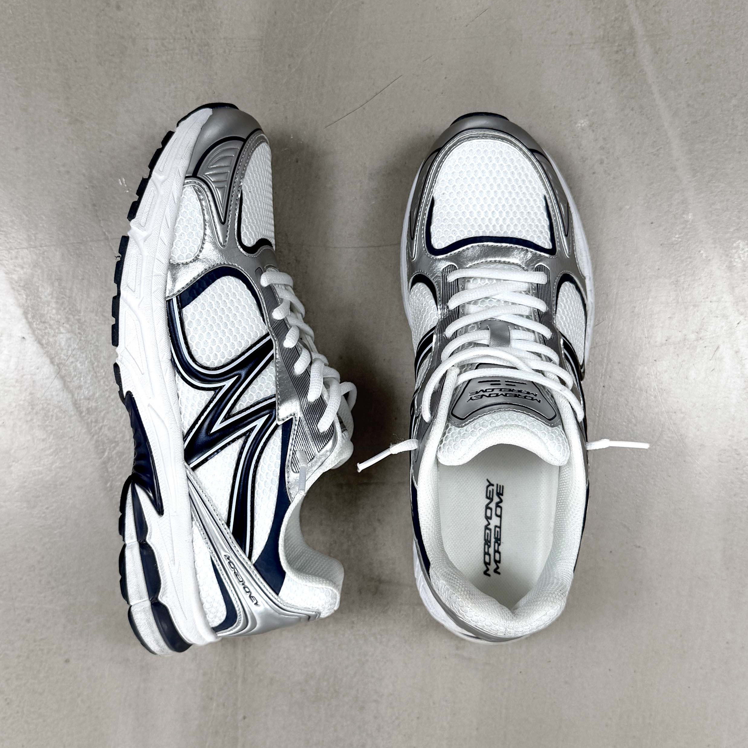 MOTION RUNNER NAVY STEEL
