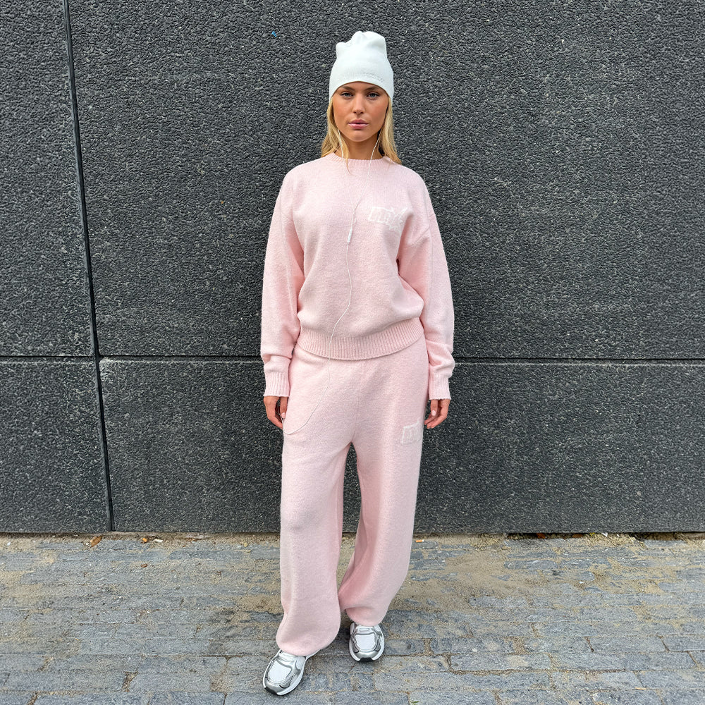 FUZZY KNIT SET PINK