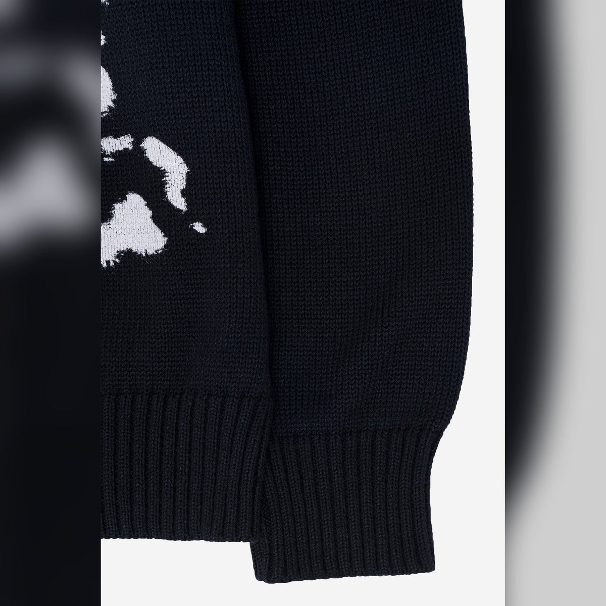 EYESIGHT KNIT BLACK