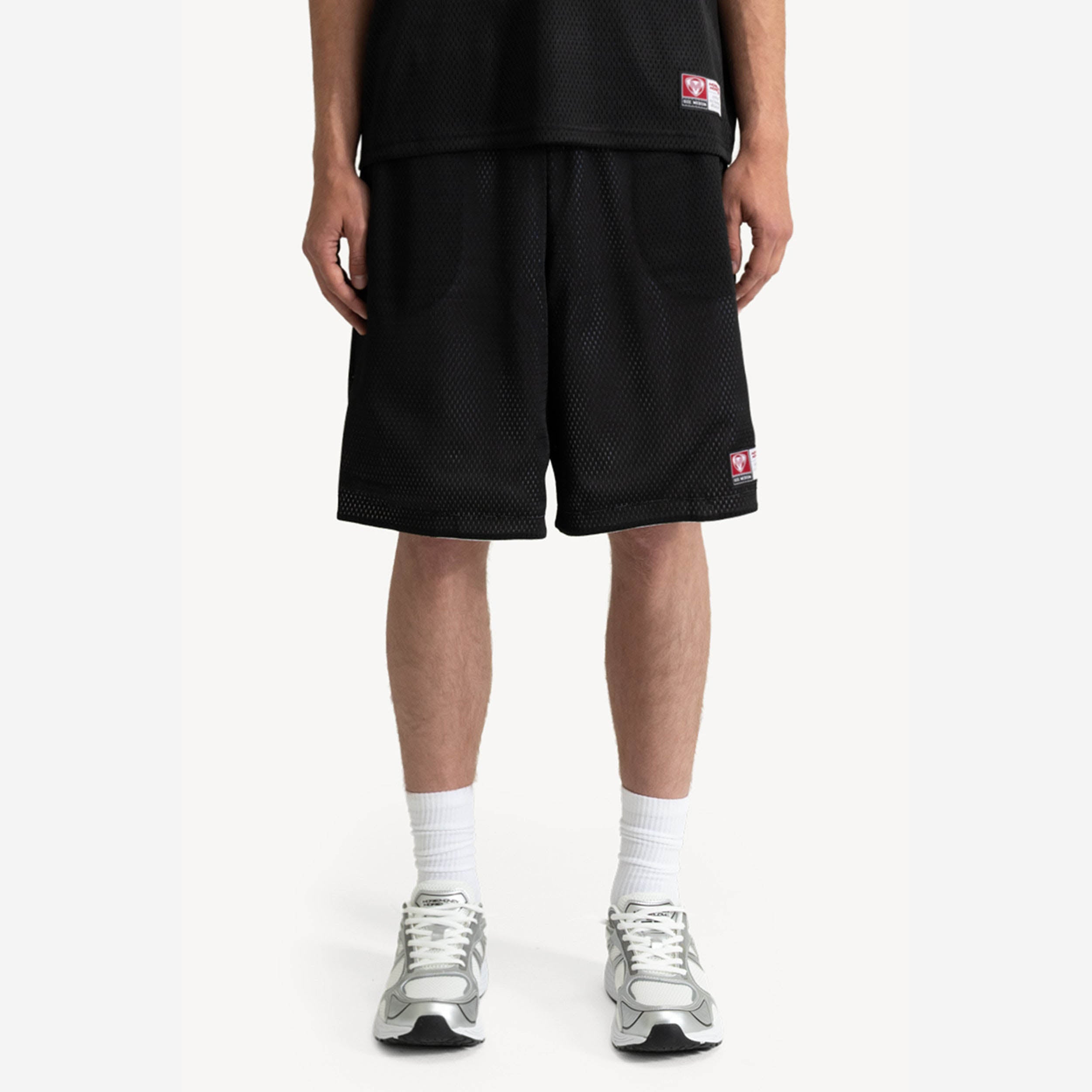 TOUCHDOWN MESH JERSEY BLACK + REVERSIBLE TOUCHDOWN MESH SHORTS