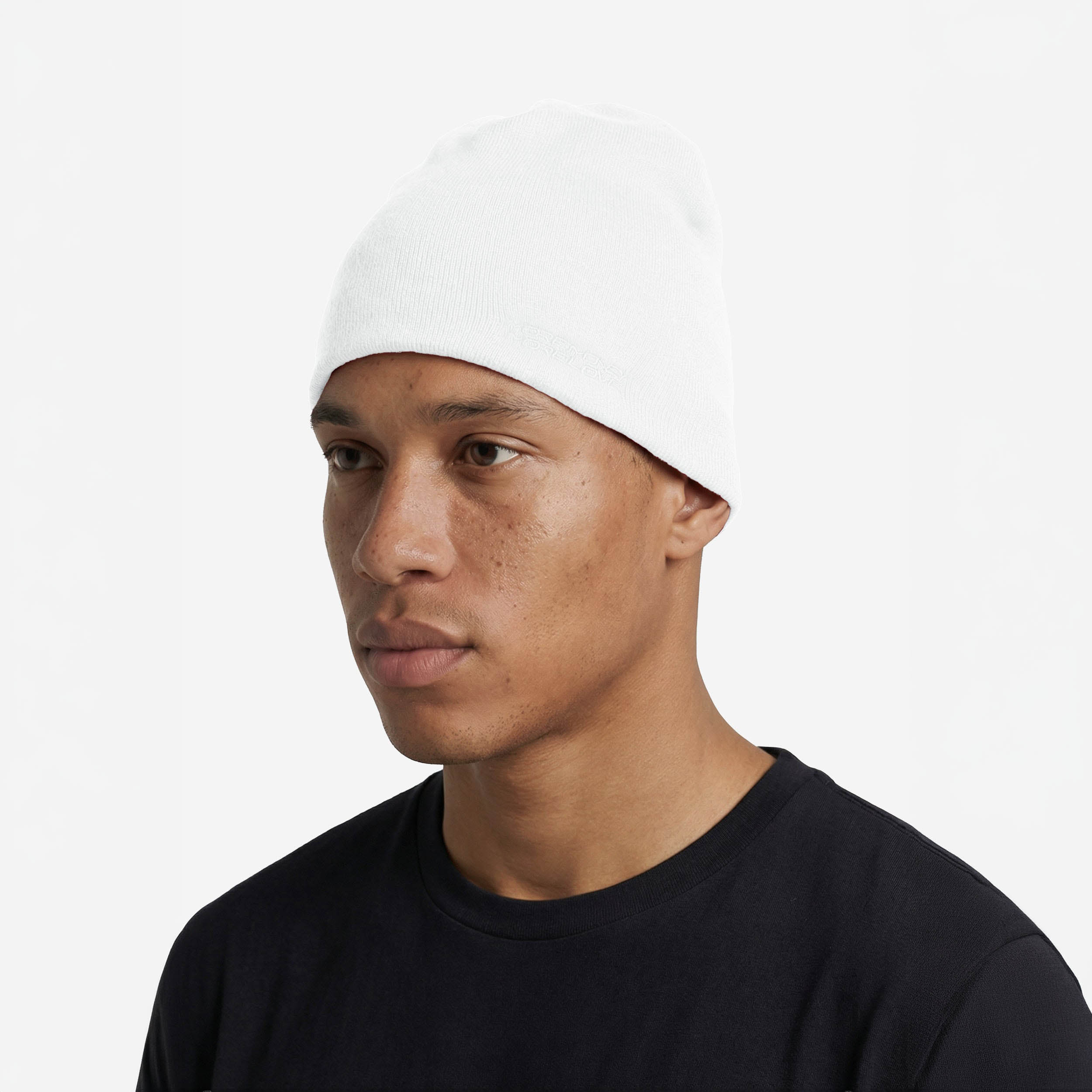 BASE BEANIE WHITE