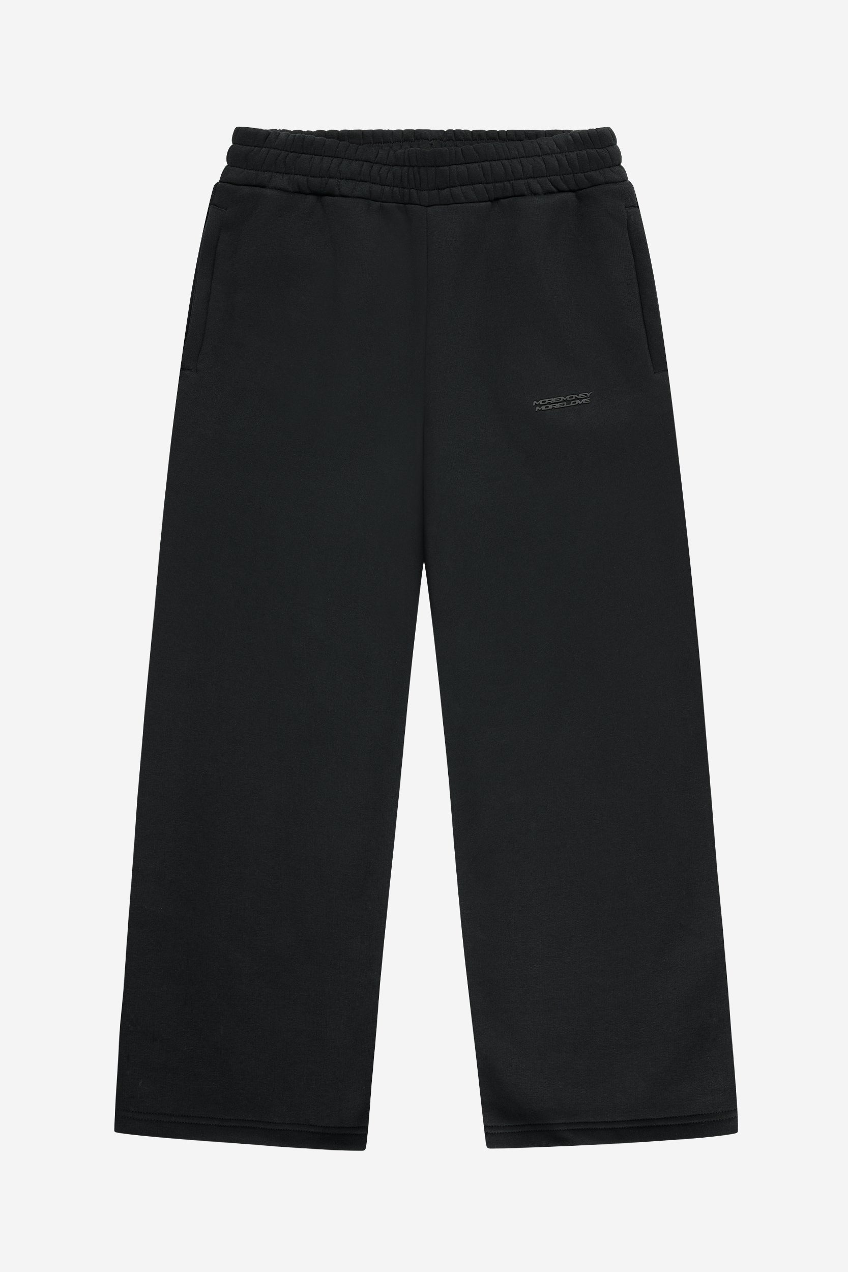 SCRIPT RAGLAN LONGSLEEVE BLACK + CLOUDS JOGGER BLACK