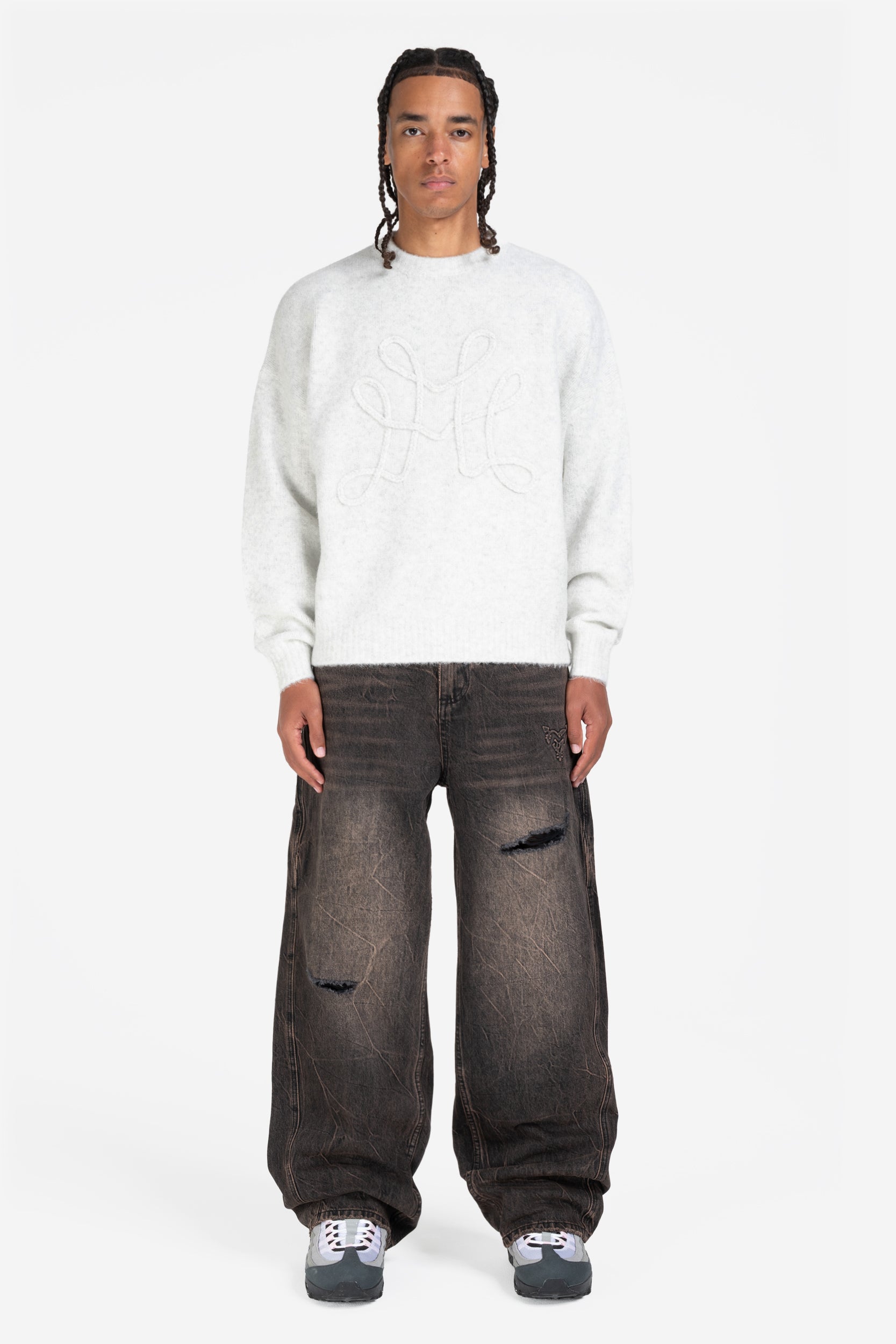 RIPPED DISTINCTIVE BAGGY DENIM BLACK