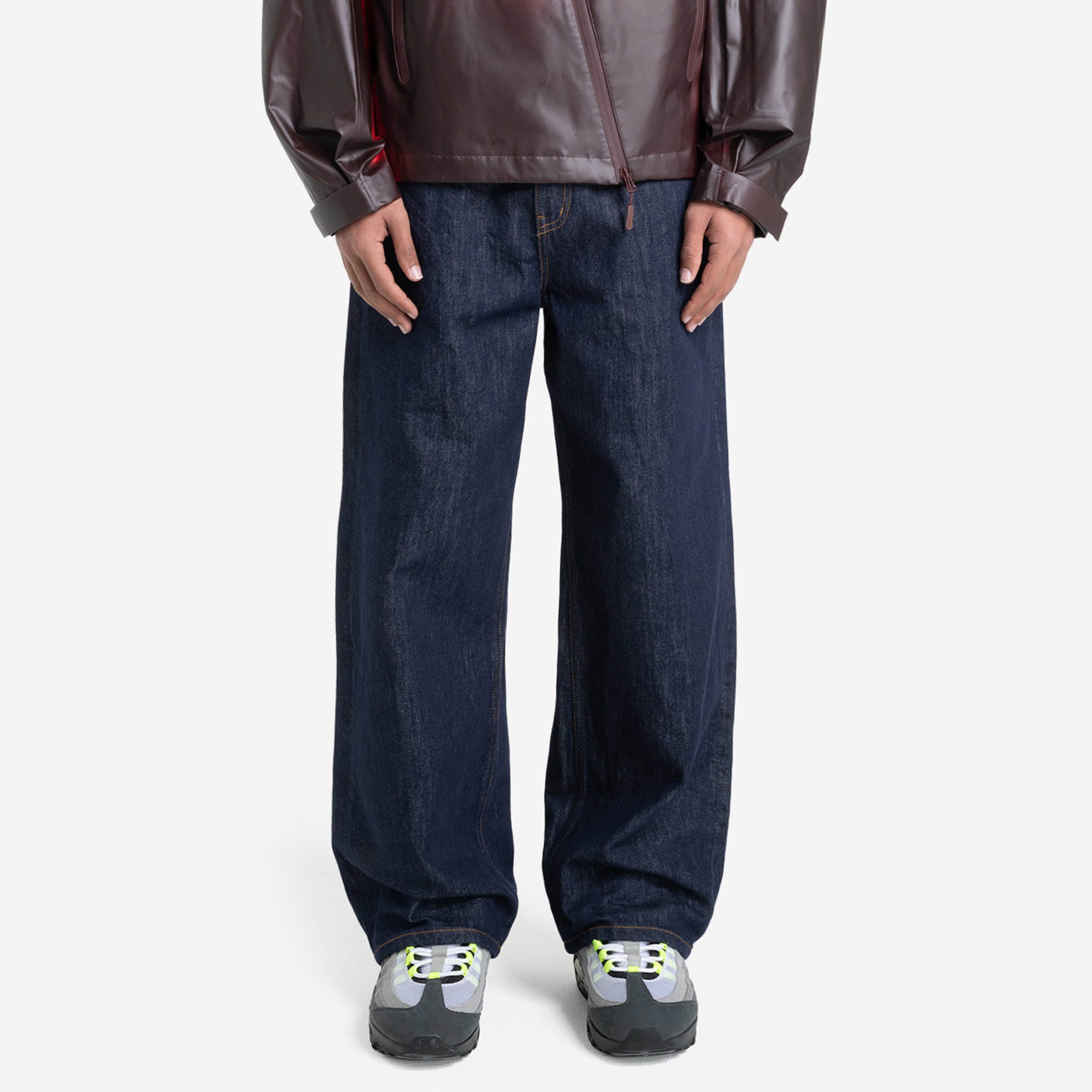 RAW BASE DENIM
