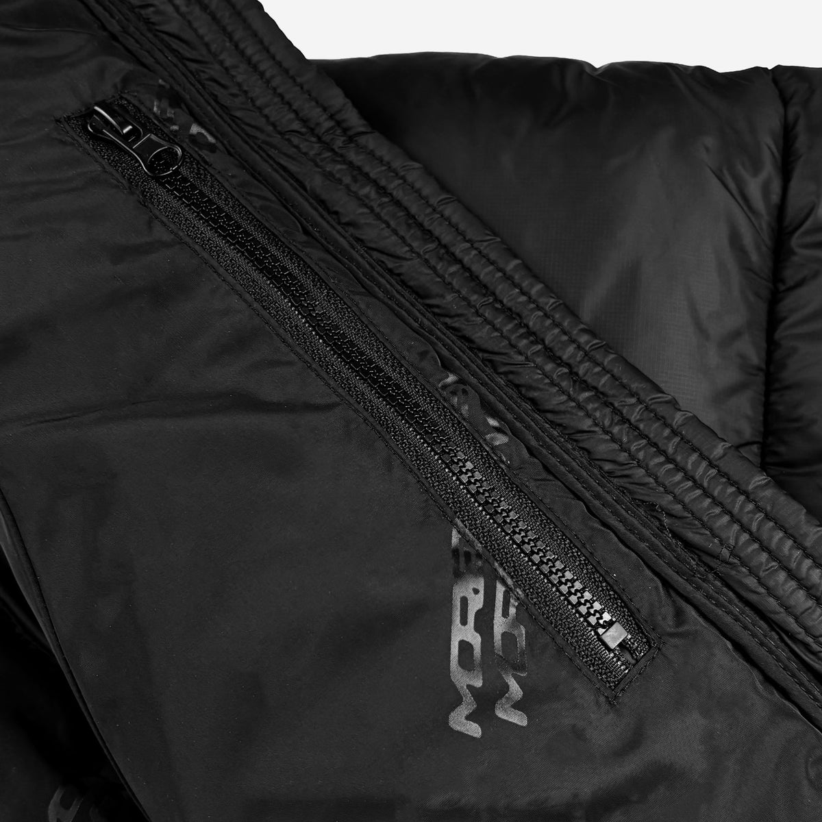 MORE MONEY BIG PUFFER BLACK