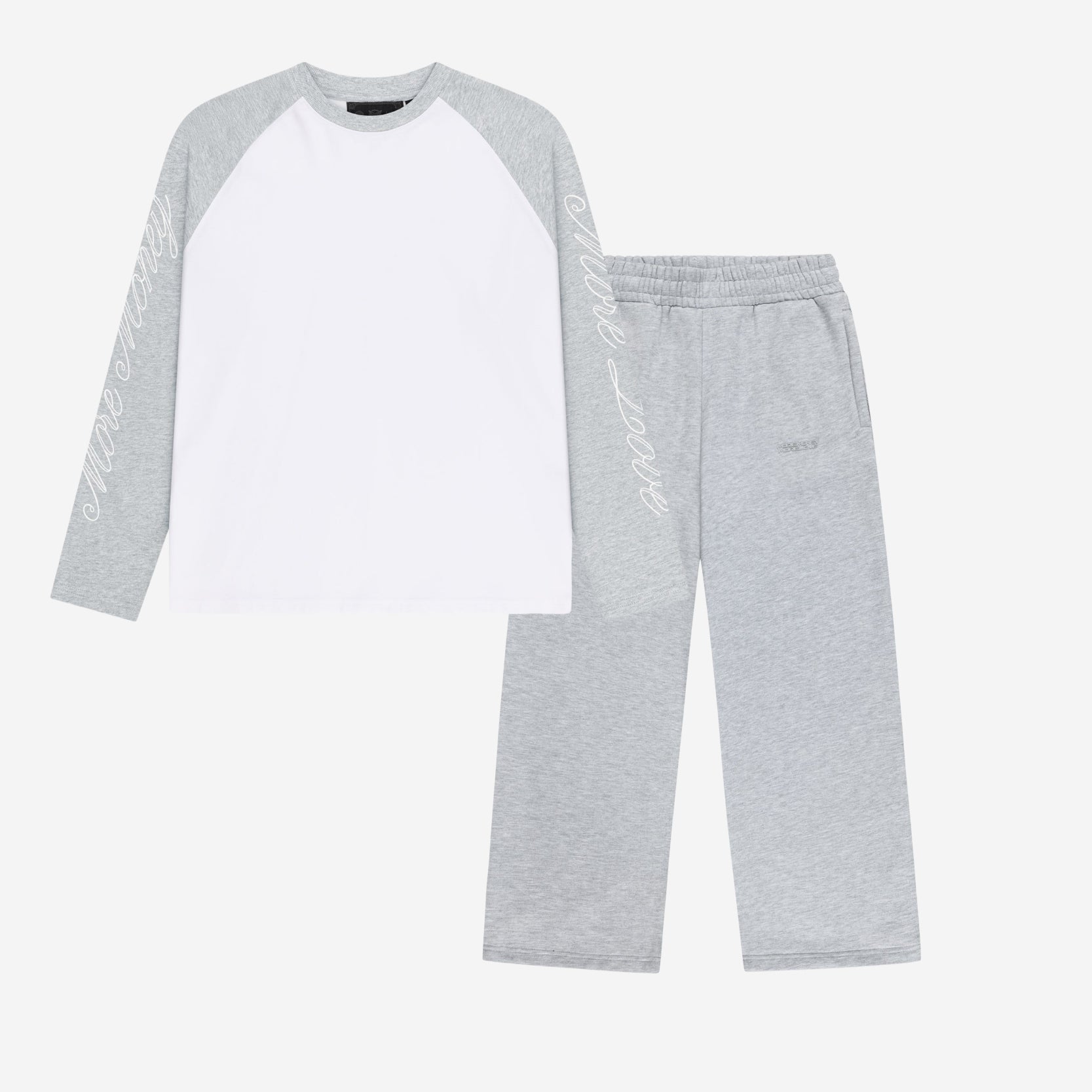 SCRIPT RAGLAN LONGSLEEVE + CLOUDS JOGGER GREY MELANGE