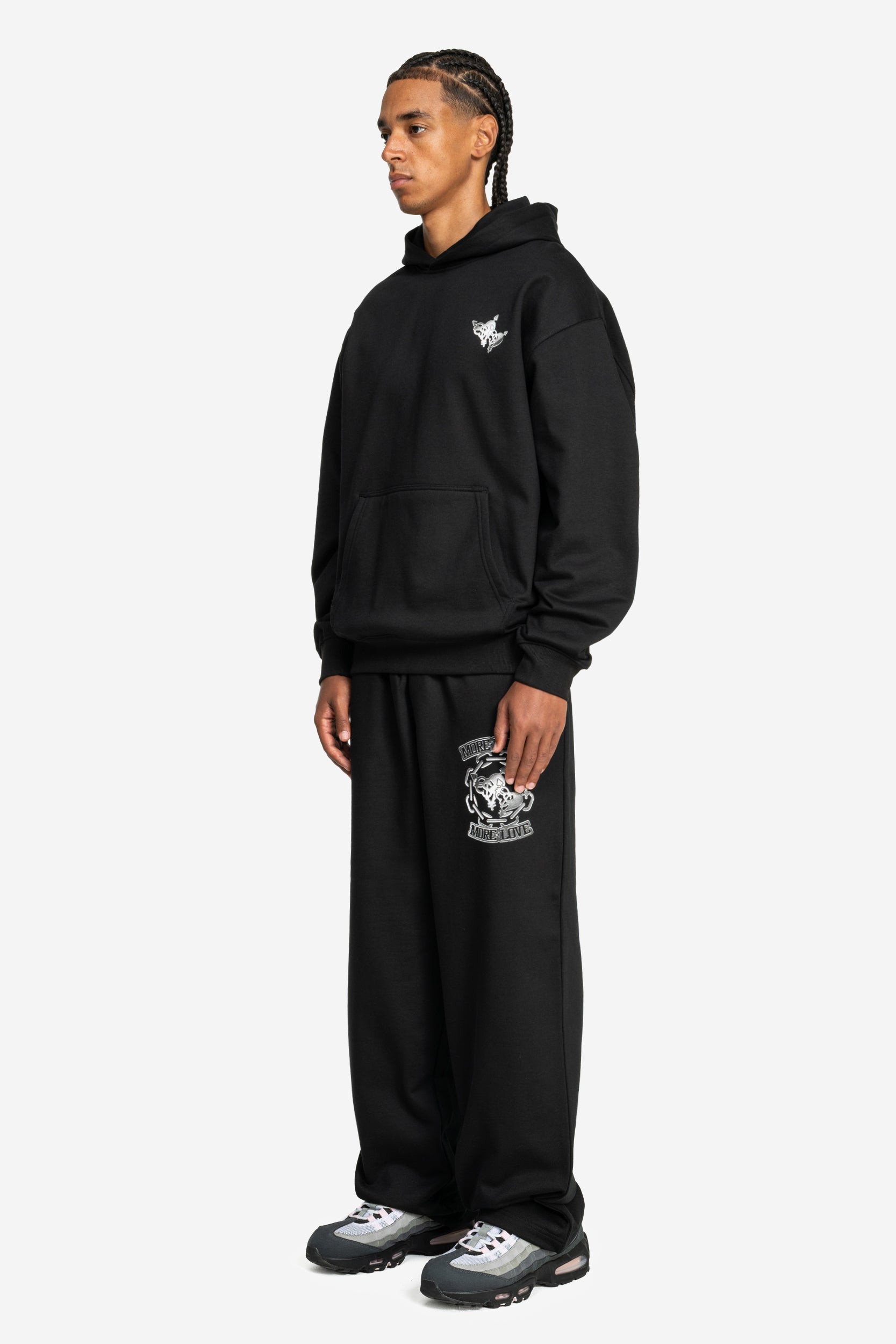 CHROME HOODIE BLACK