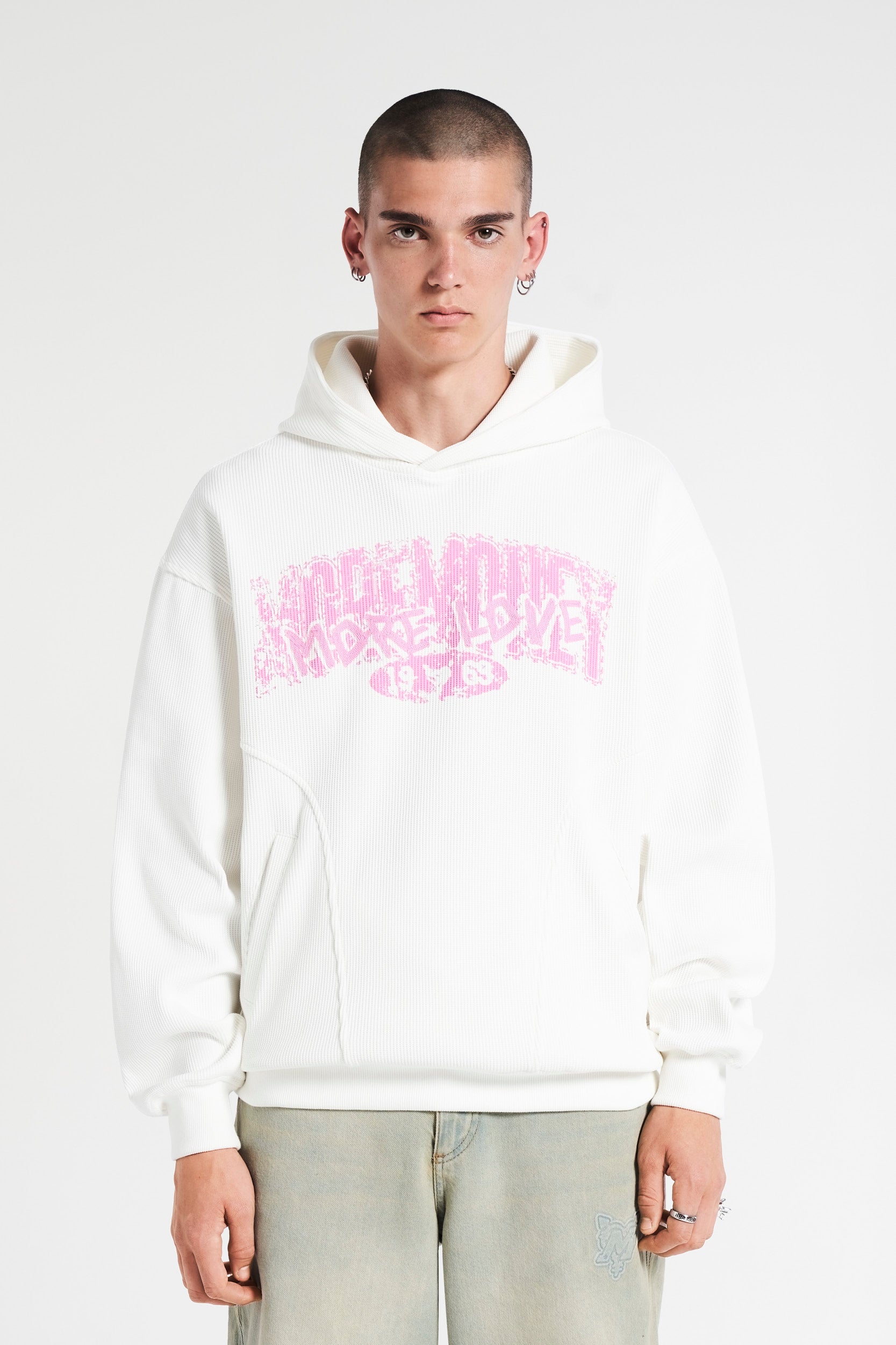 SIGNATURE CREST WAFFLE HOODIE OFF WHITE 