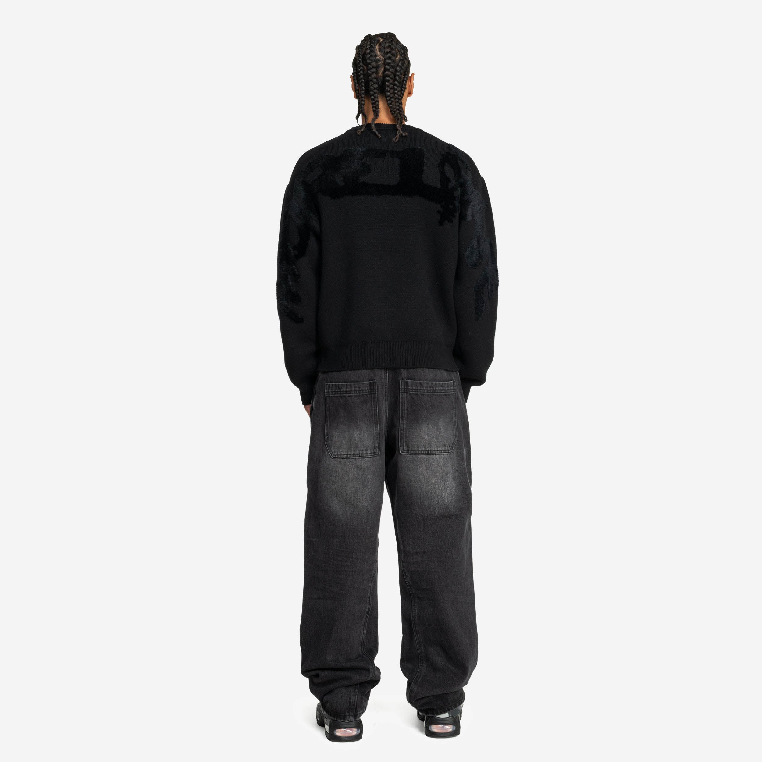 DISTINCTIVE DENIM BLACK
