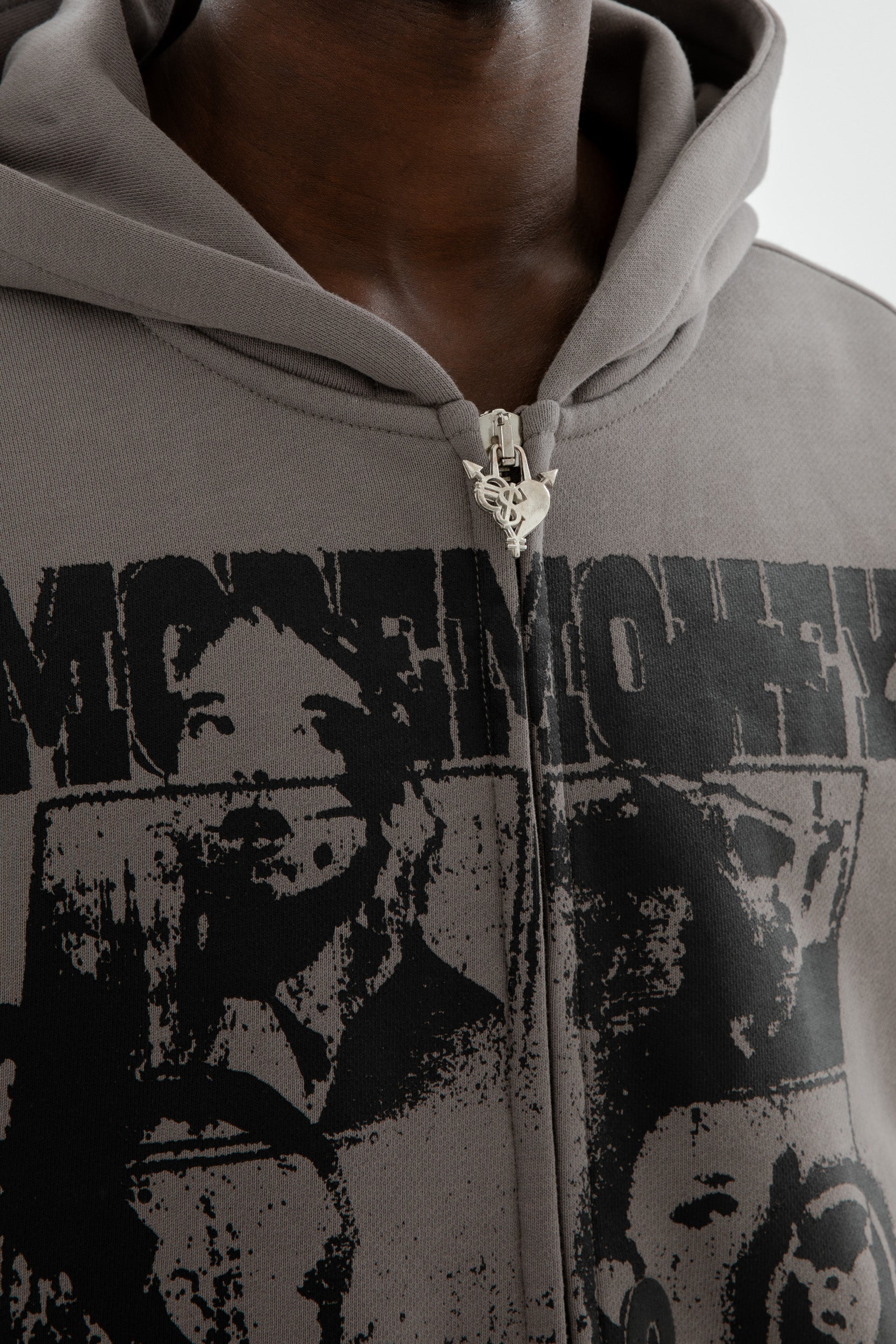 IDENTIFICATION ZIP DARK GREY 