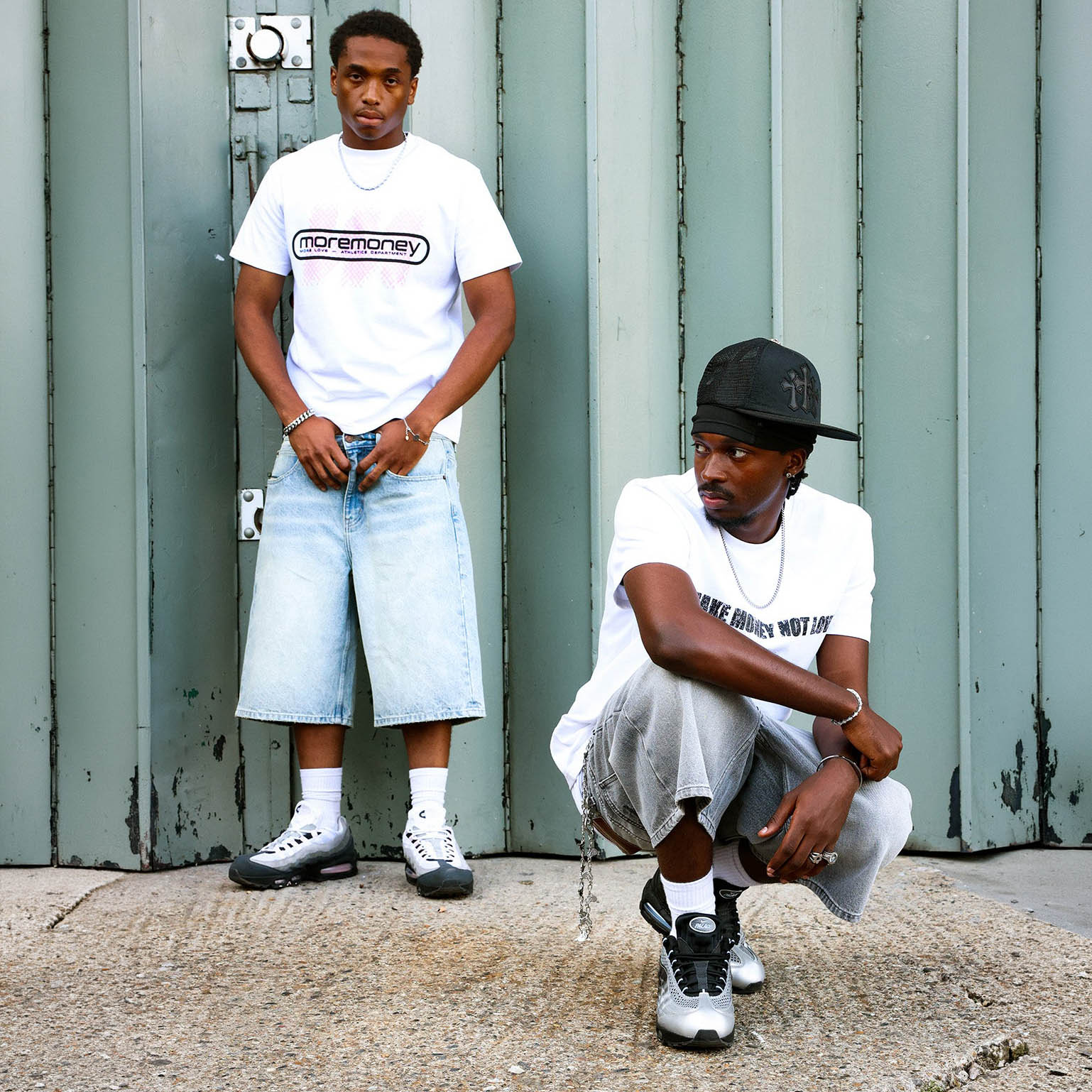 SLIM FIT TEE WHITE (2-PACK) + BASE JORTS VINTAGE BLUE