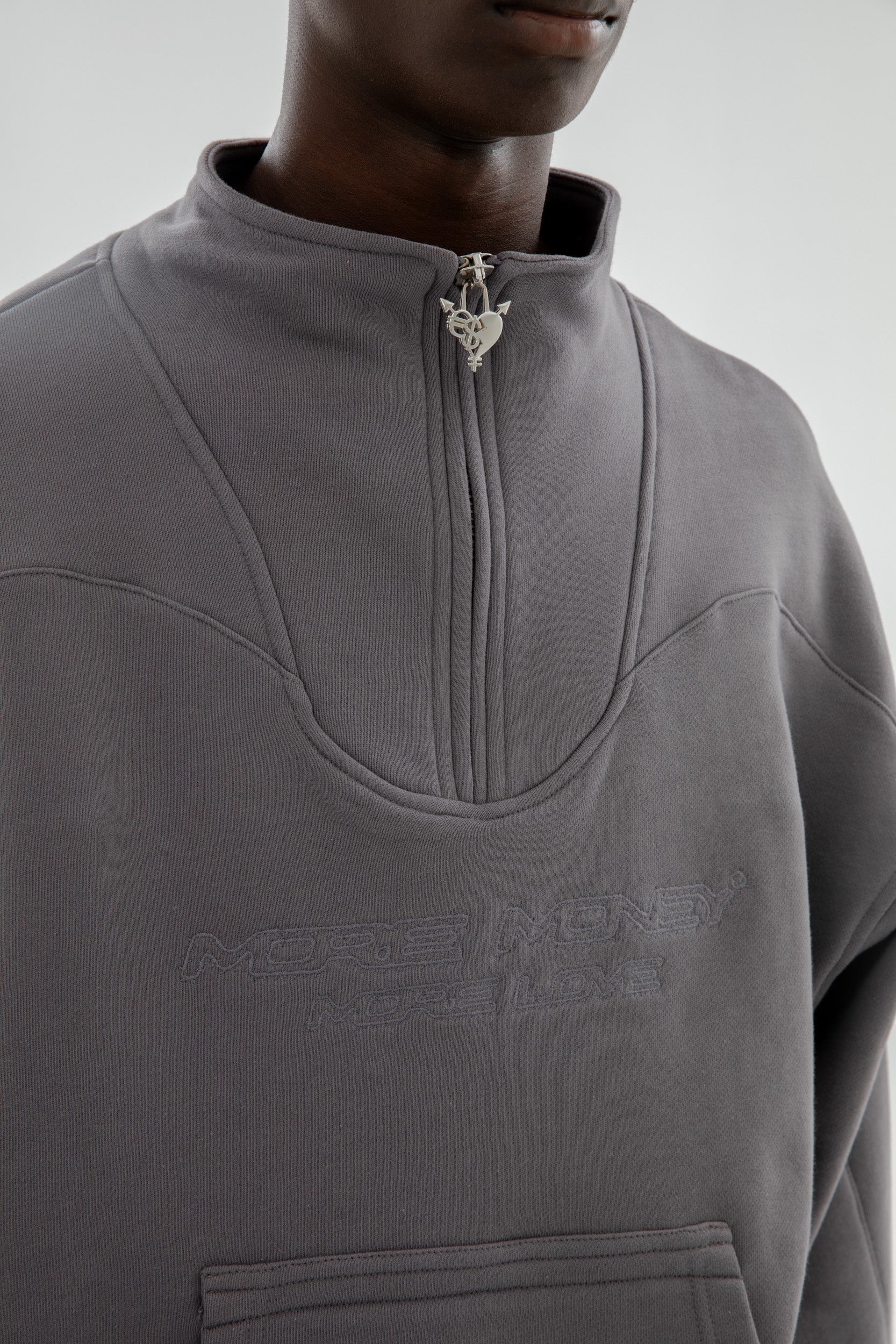 MORE MONEY LOGO HALFZIP STONE GRAY 