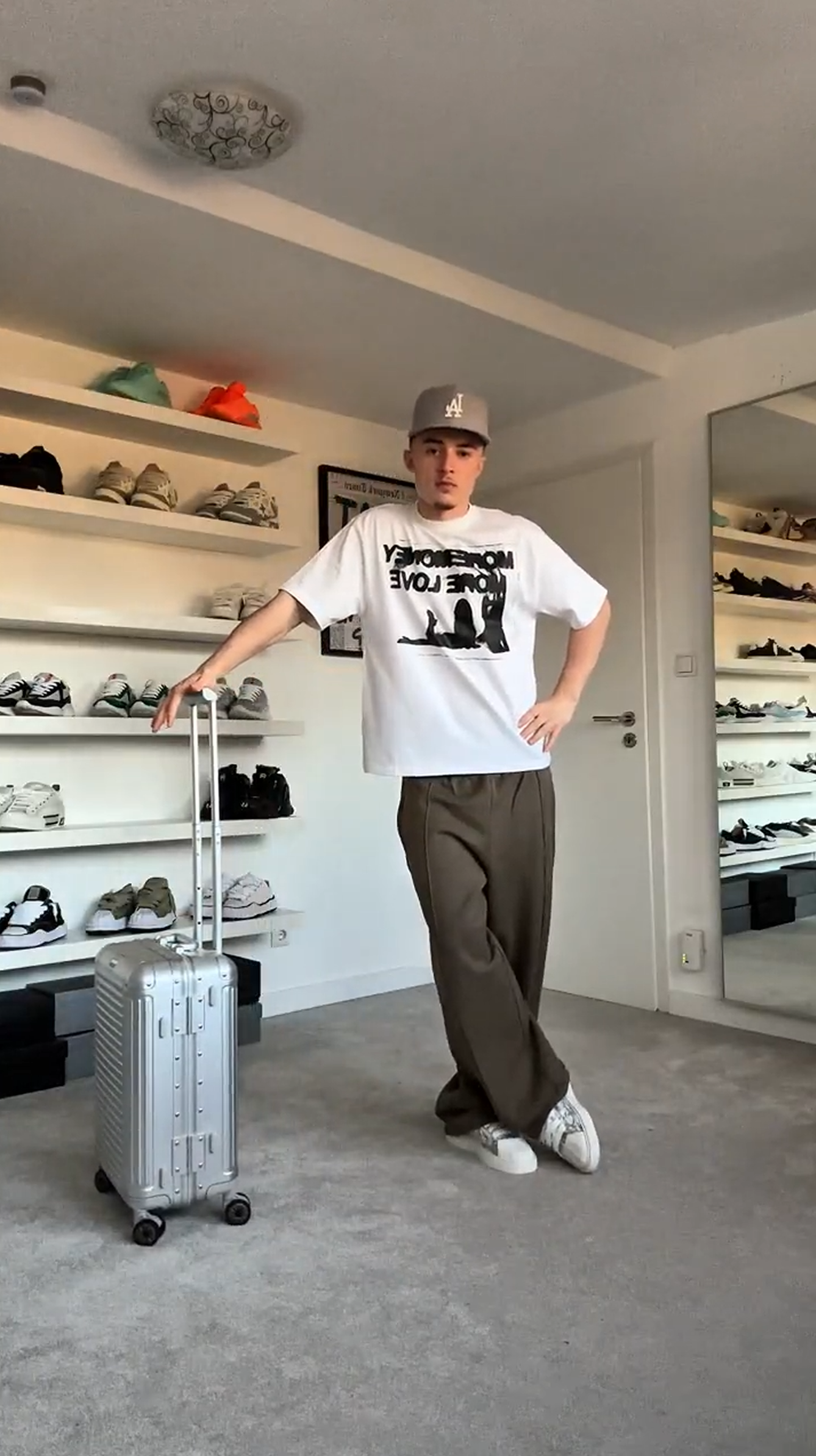 Load video: WetDreamTeeWhite_UGC01