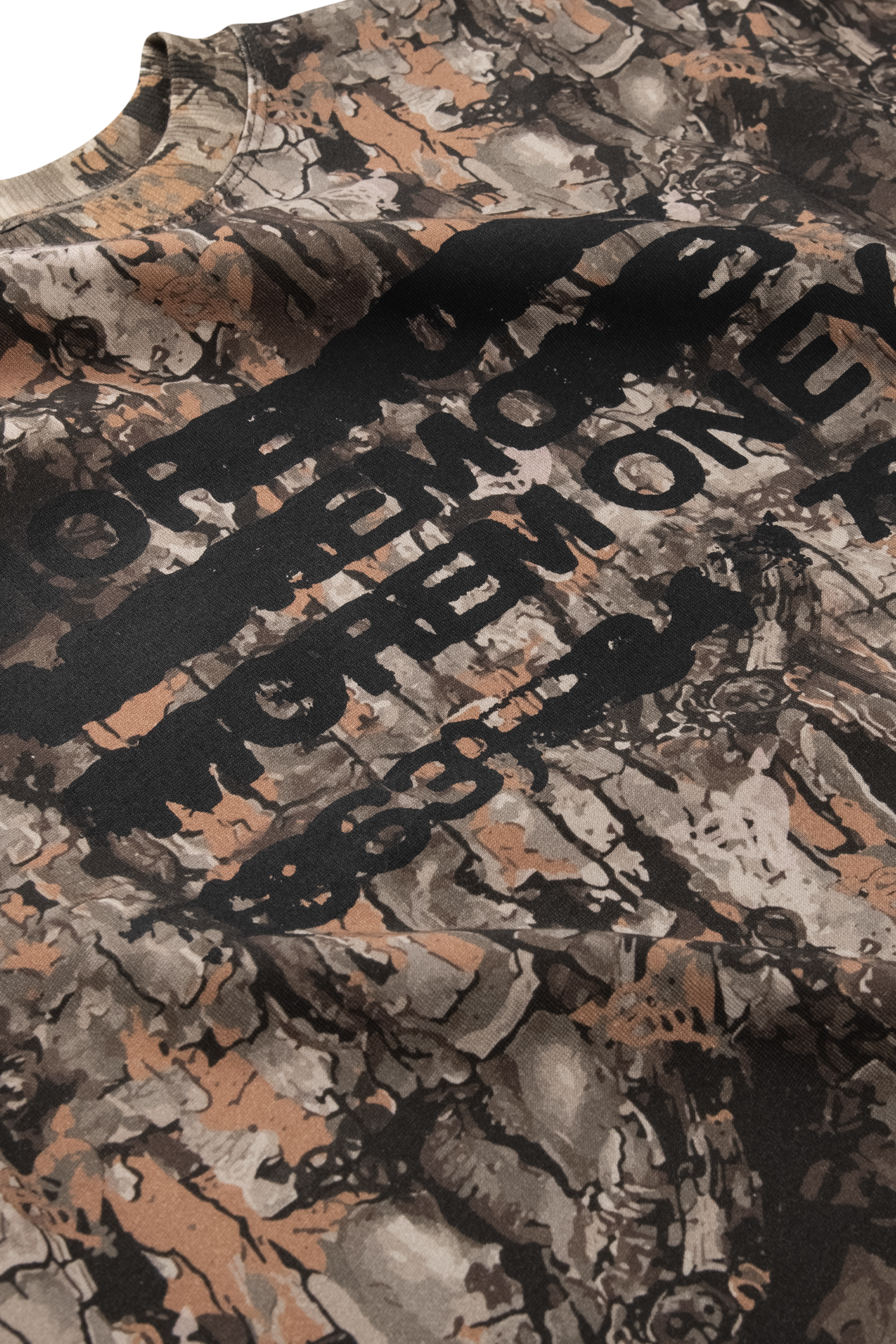 MONEY CALLING TEE BARK CAMO