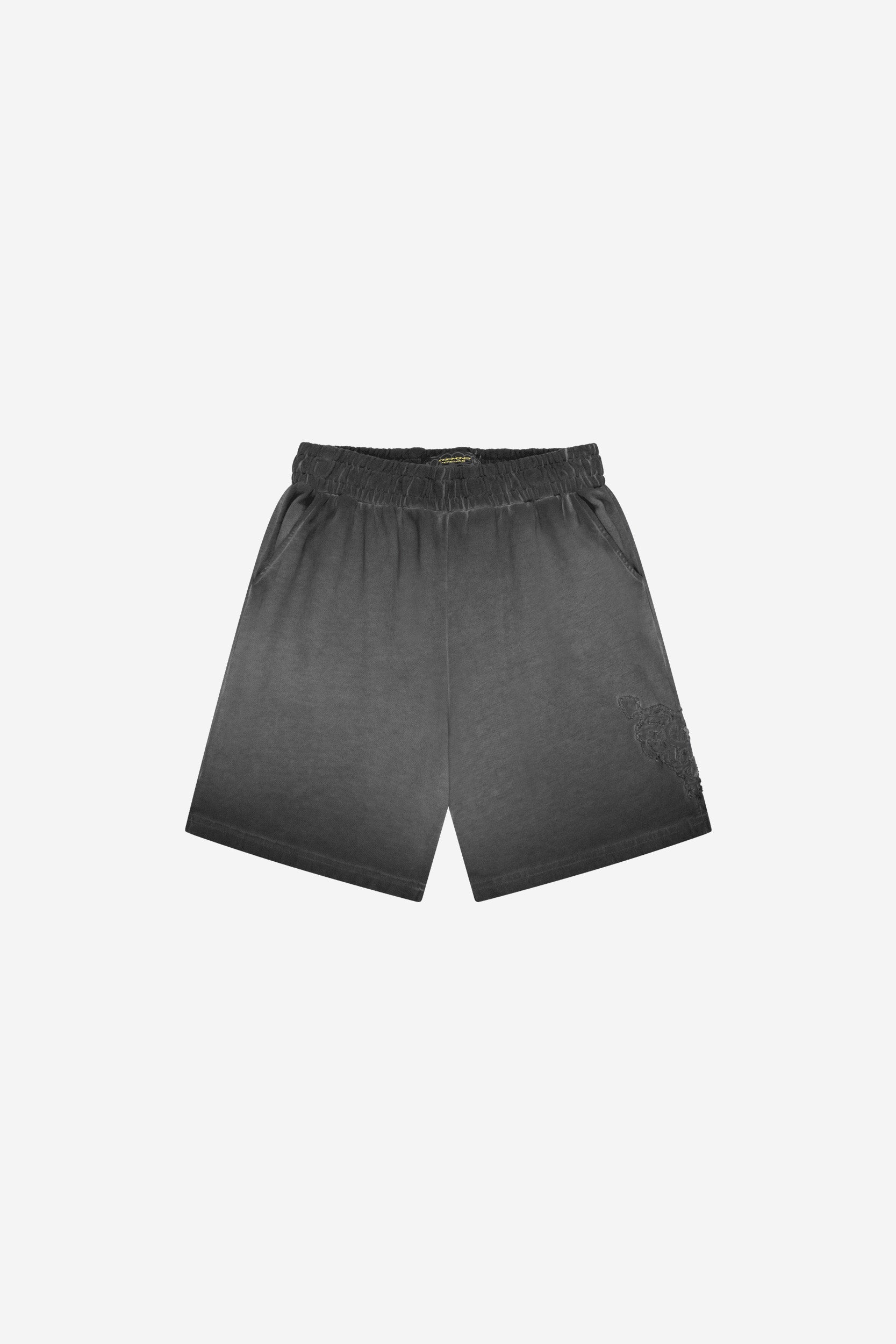 SPLINTER TEE DARKGREY + HEART PATCHED SHORTS GREY