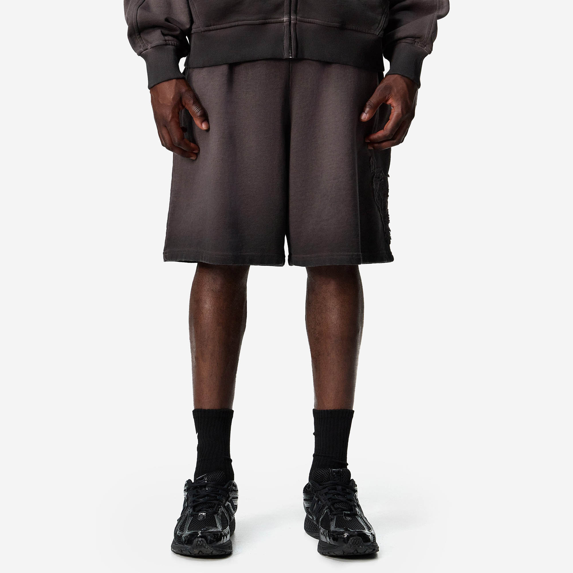 HEART PATCHED SHORTS BROWN