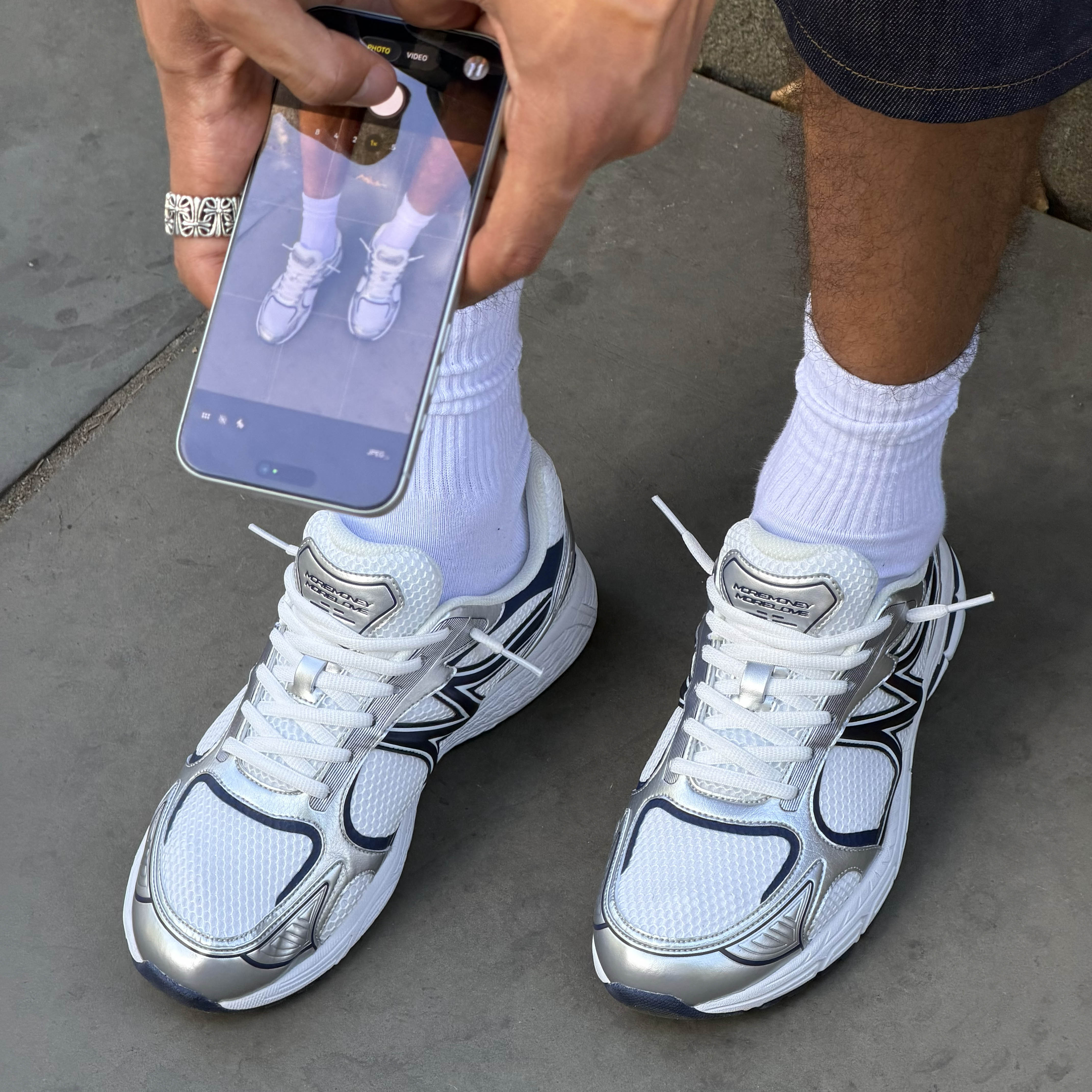 MOTION RUNNER NAVY STEEL