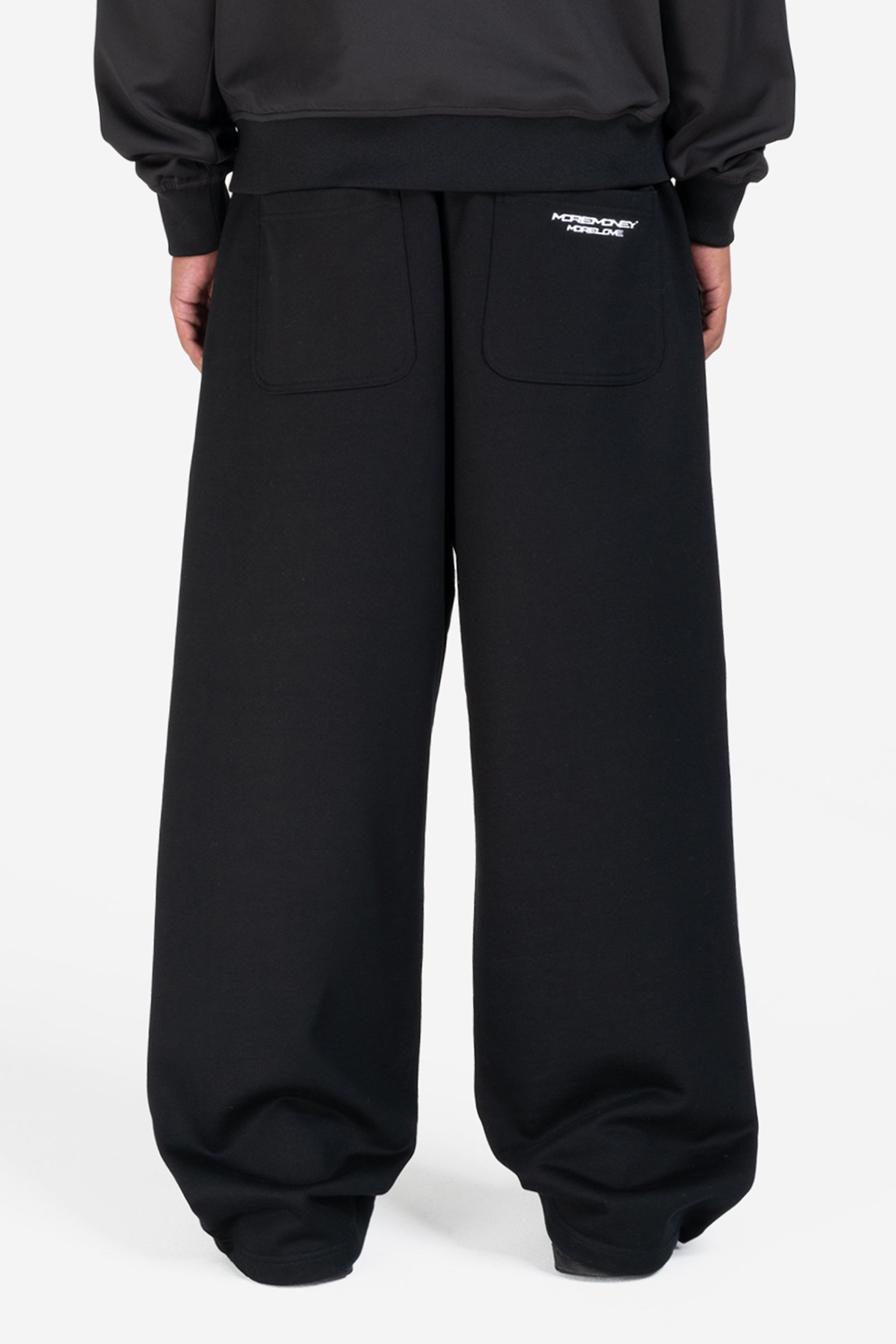 OPEN LEG JOGGER BLACK