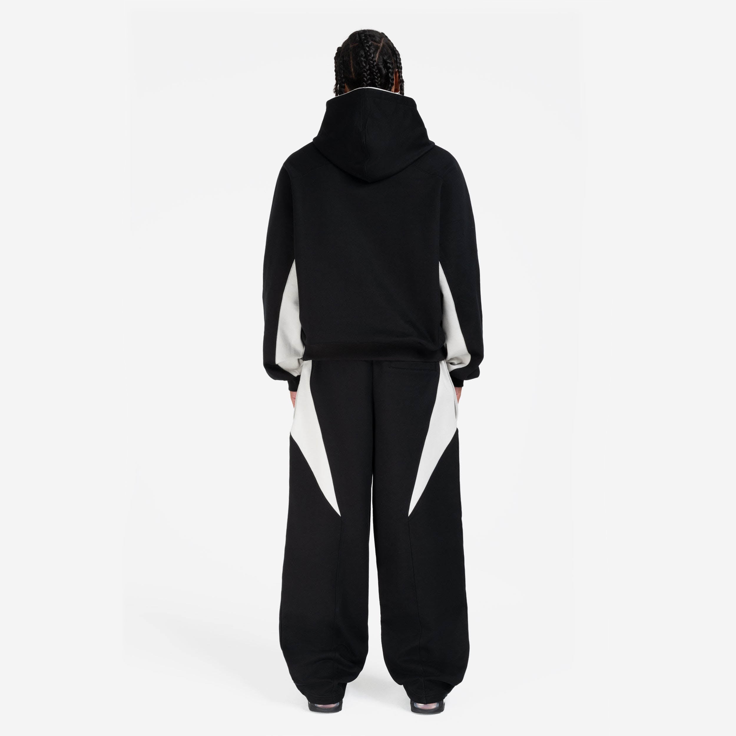 PANEL HOODIE BLACK