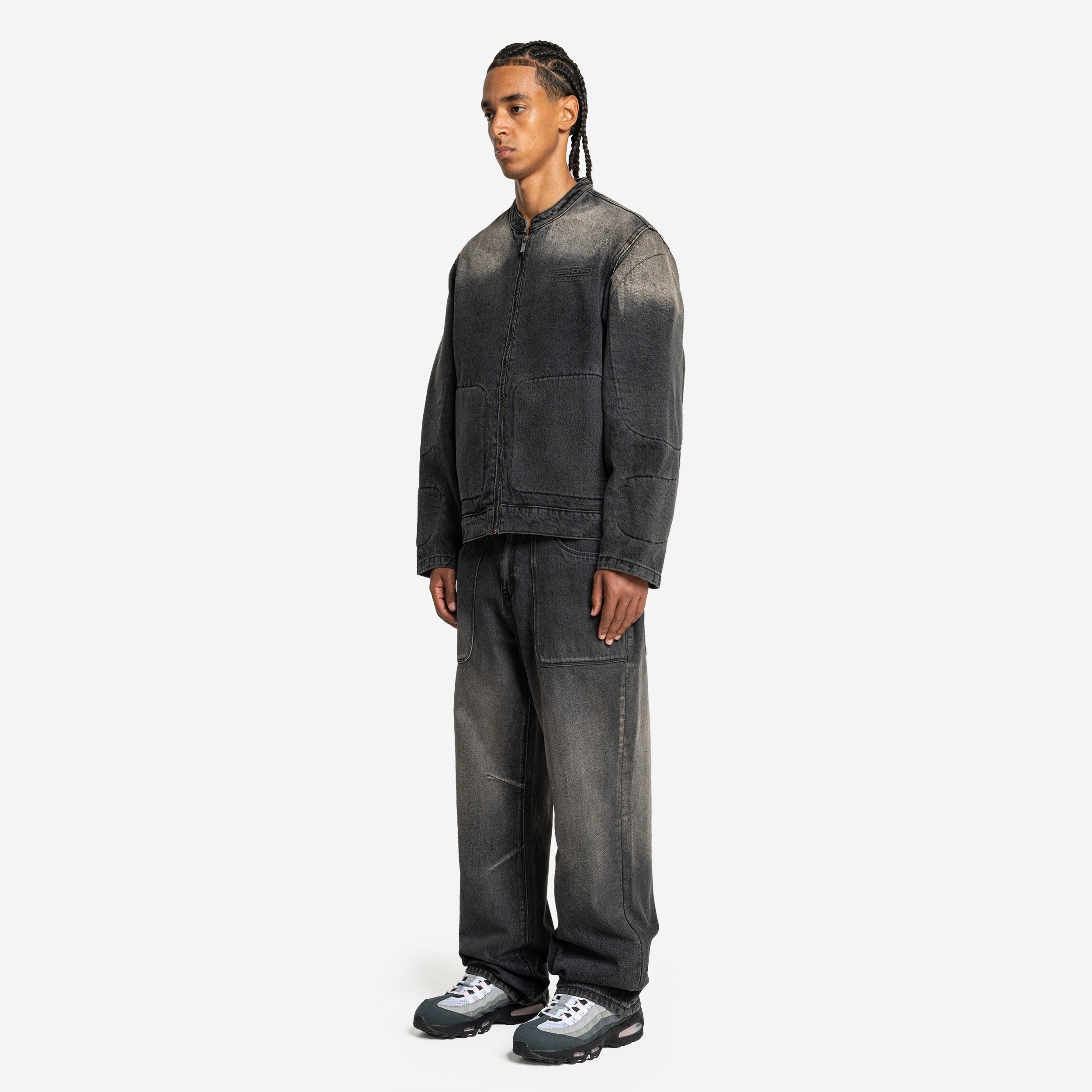 CRUSH DENIM BLACK WASHED