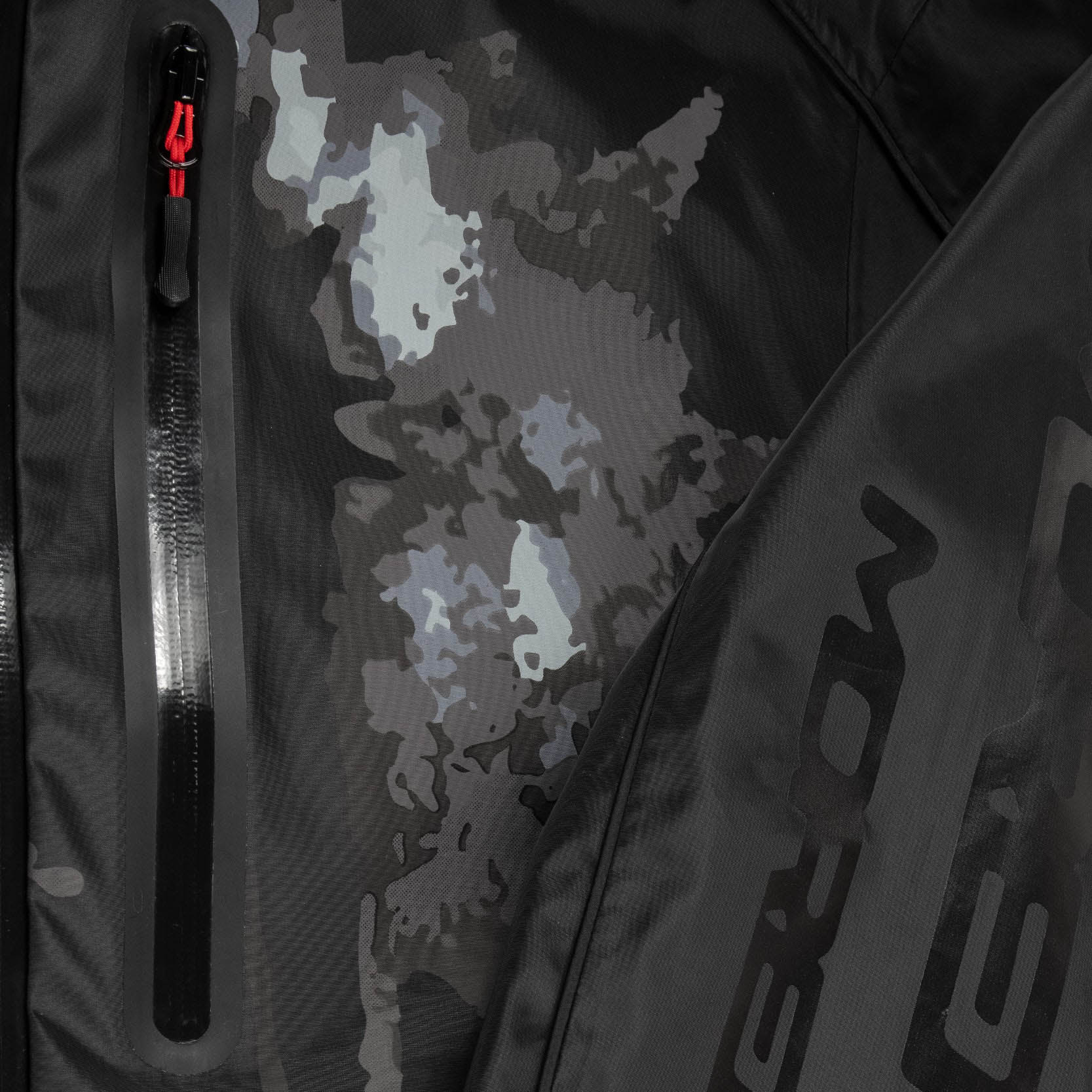 VILLAIN WINDBREAKER BLACK