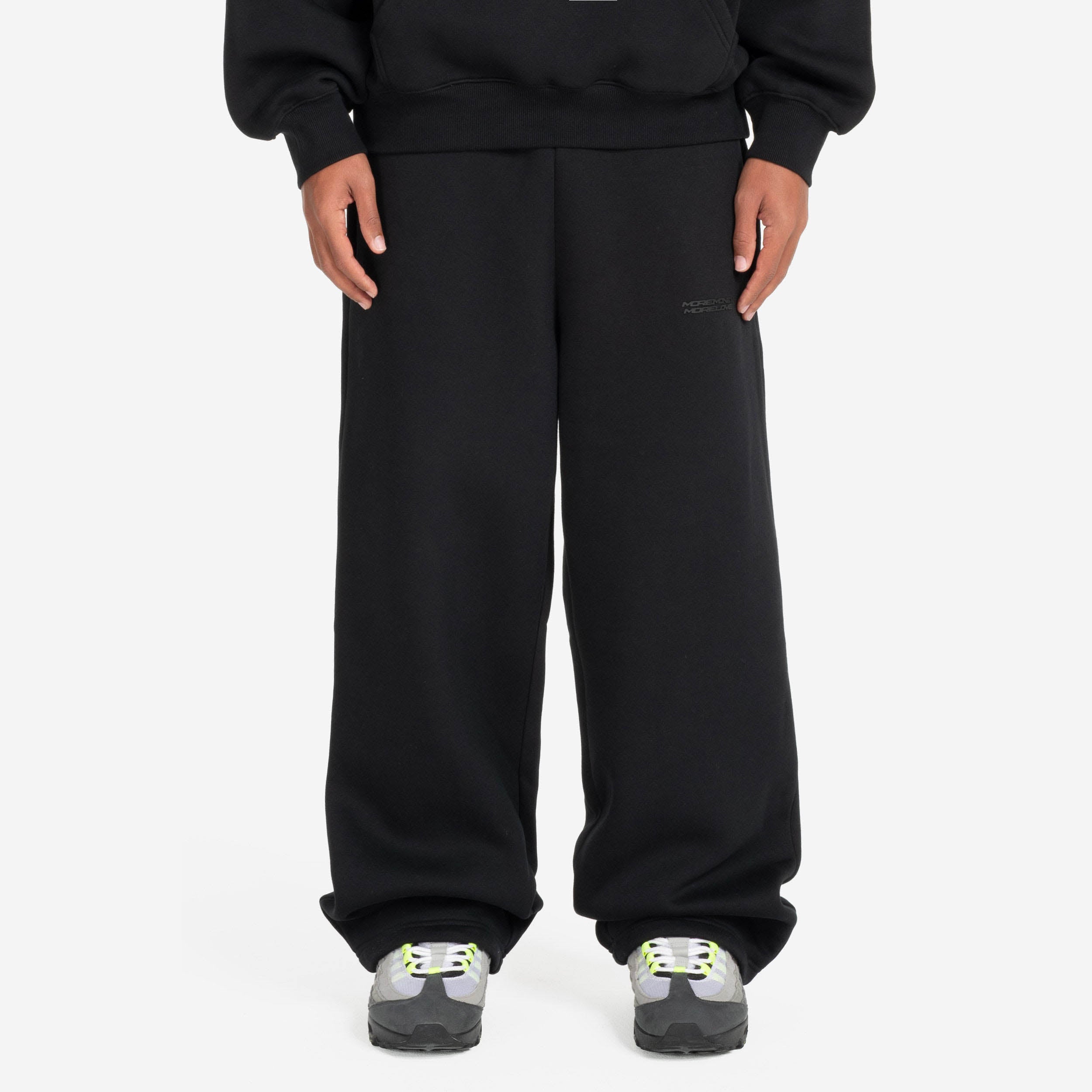CLOUDS JOGGER BLACK