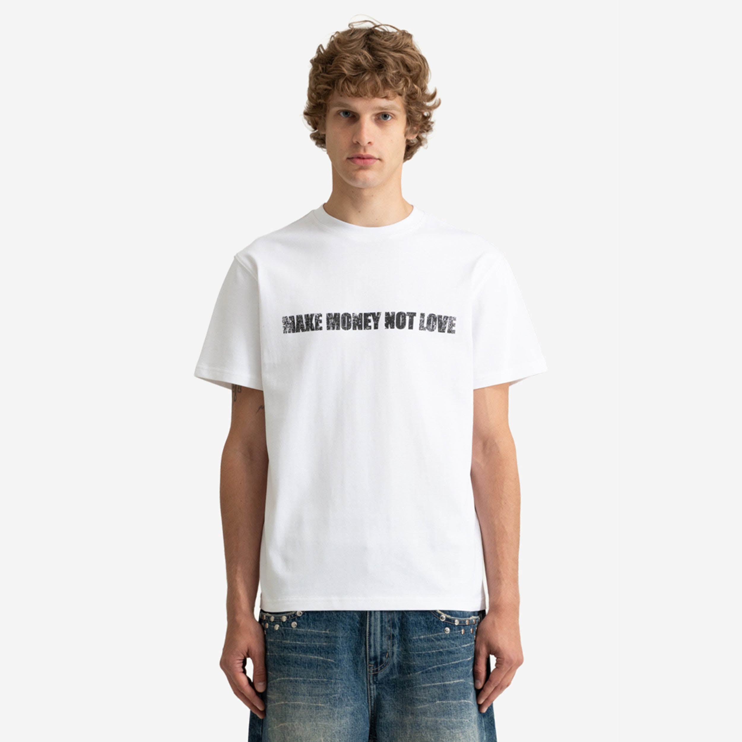 MAKE MONEY TEE WHITE + DIVISION JORTS LIGHT BLUE