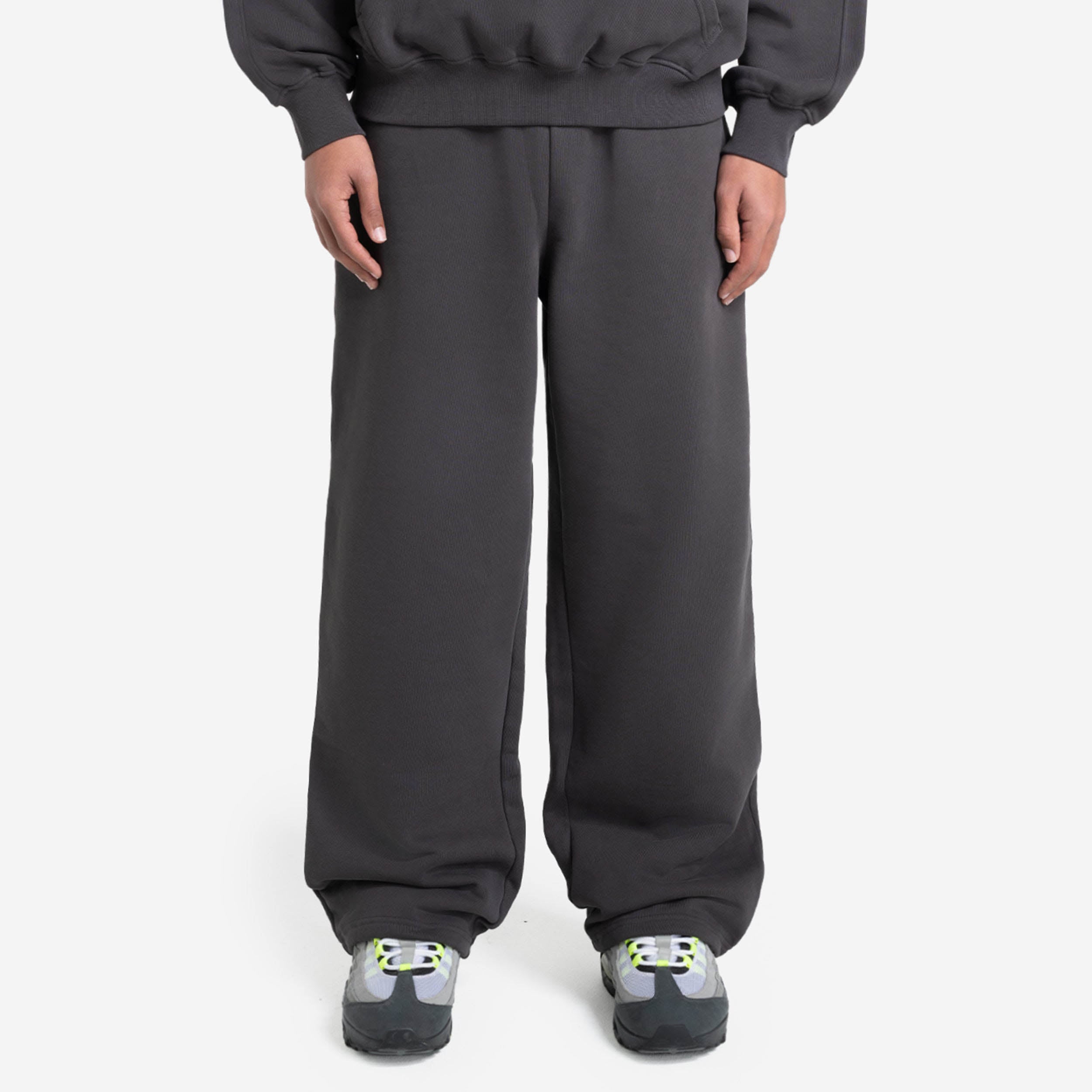 OPEN LEG JOGGER DARK GREY