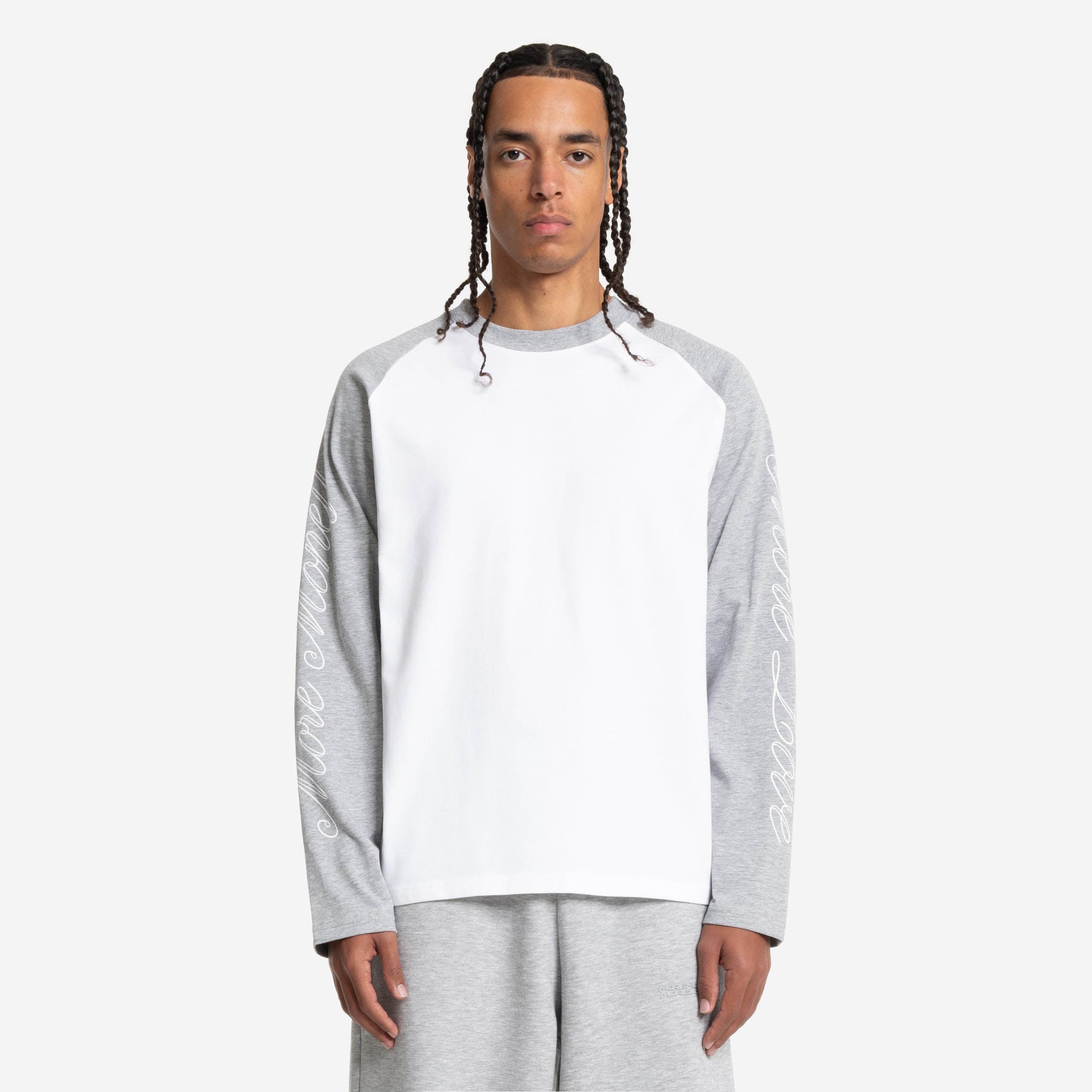 SCRIPT RAGLAN LONGSLEEVE GREY MELANGE