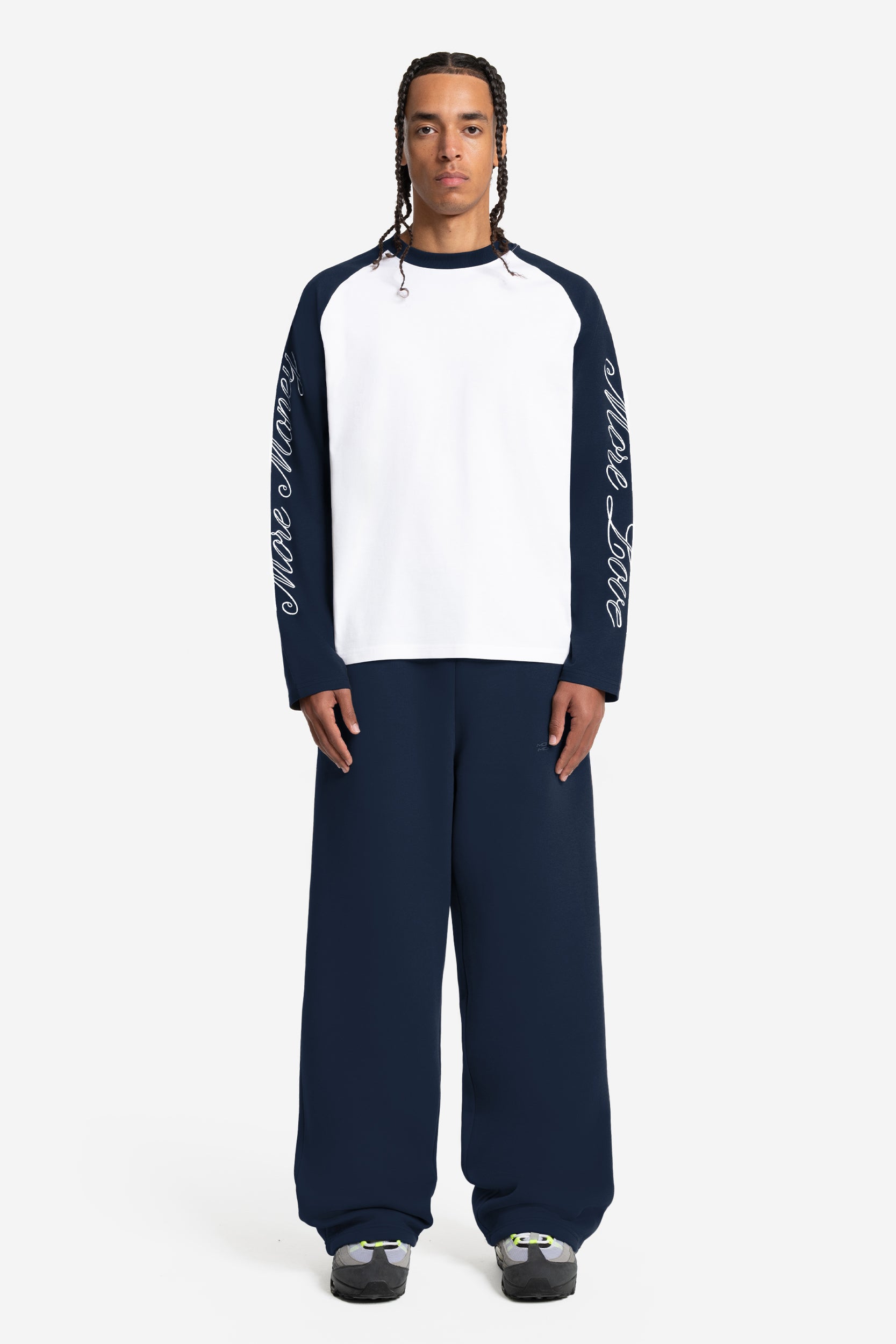 SCRIPT RAGLAN LONGSLEEVE NAVY