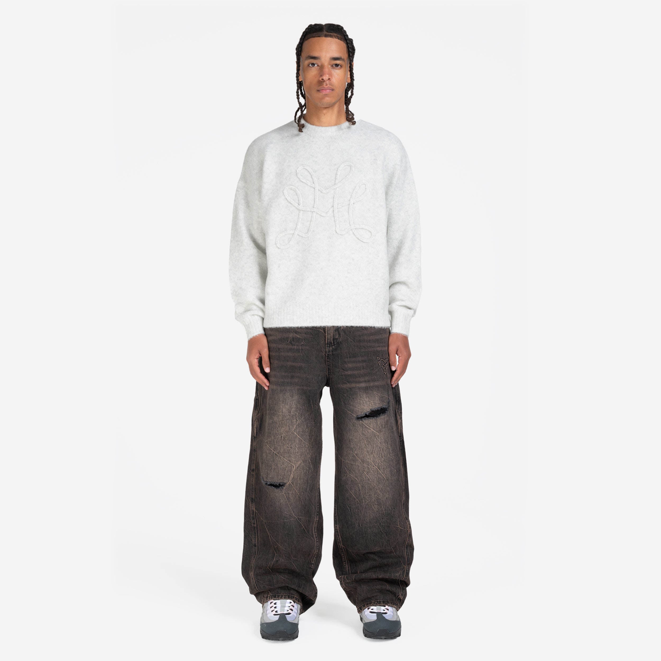 RIPPED DISTINCTIVE BAGGY DENIM BLACK