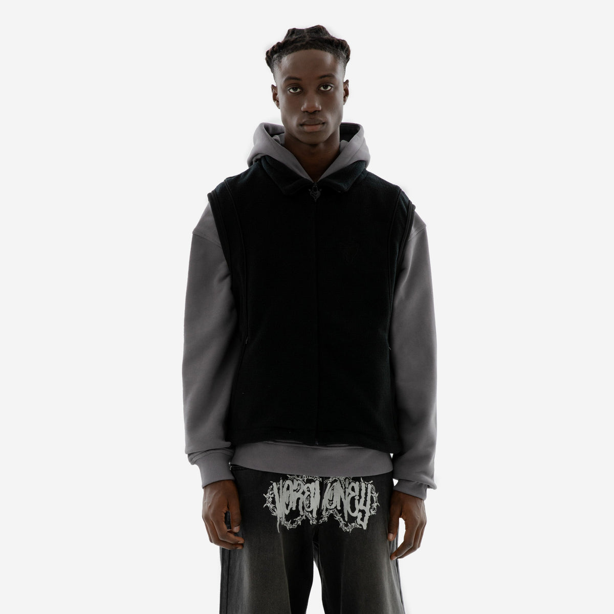 HEAVY HEART FLEECE VEST BLACK