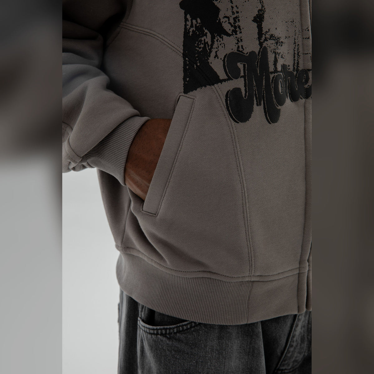 IDENTIFICATION ZIP DARK GREY 