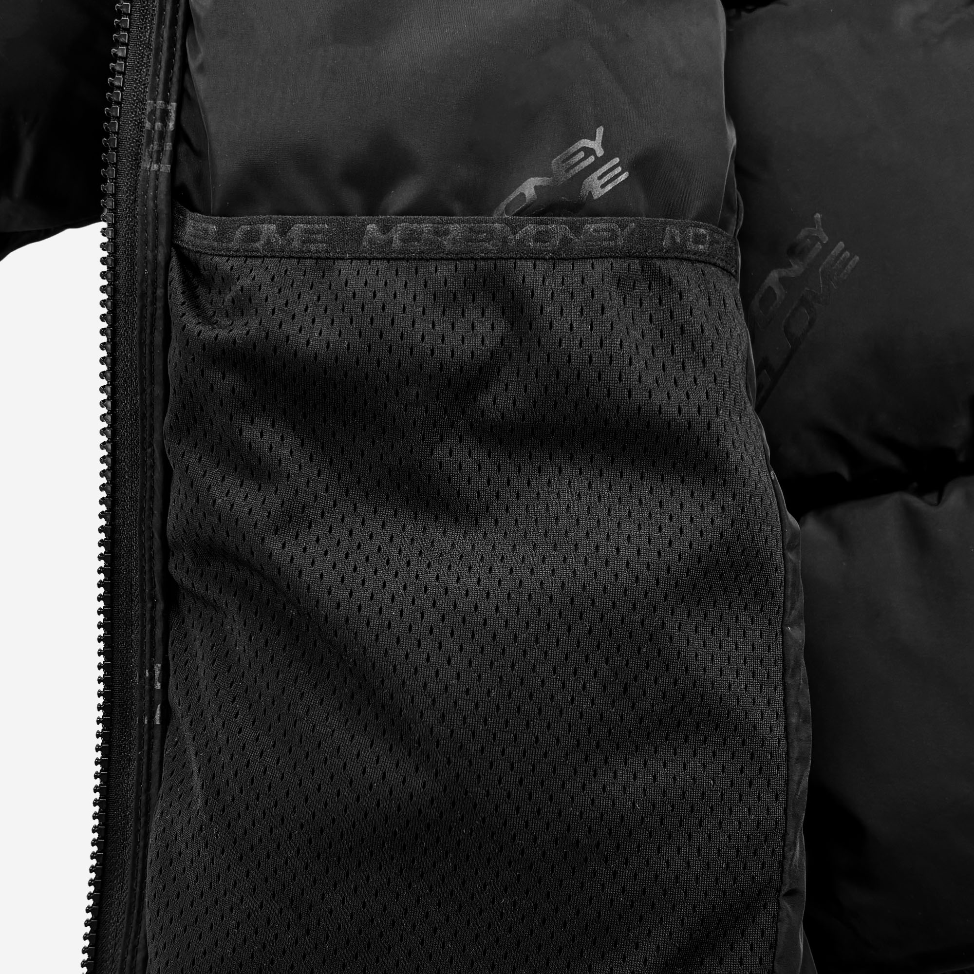 MORE MONEY BIG PUFFER BLACK