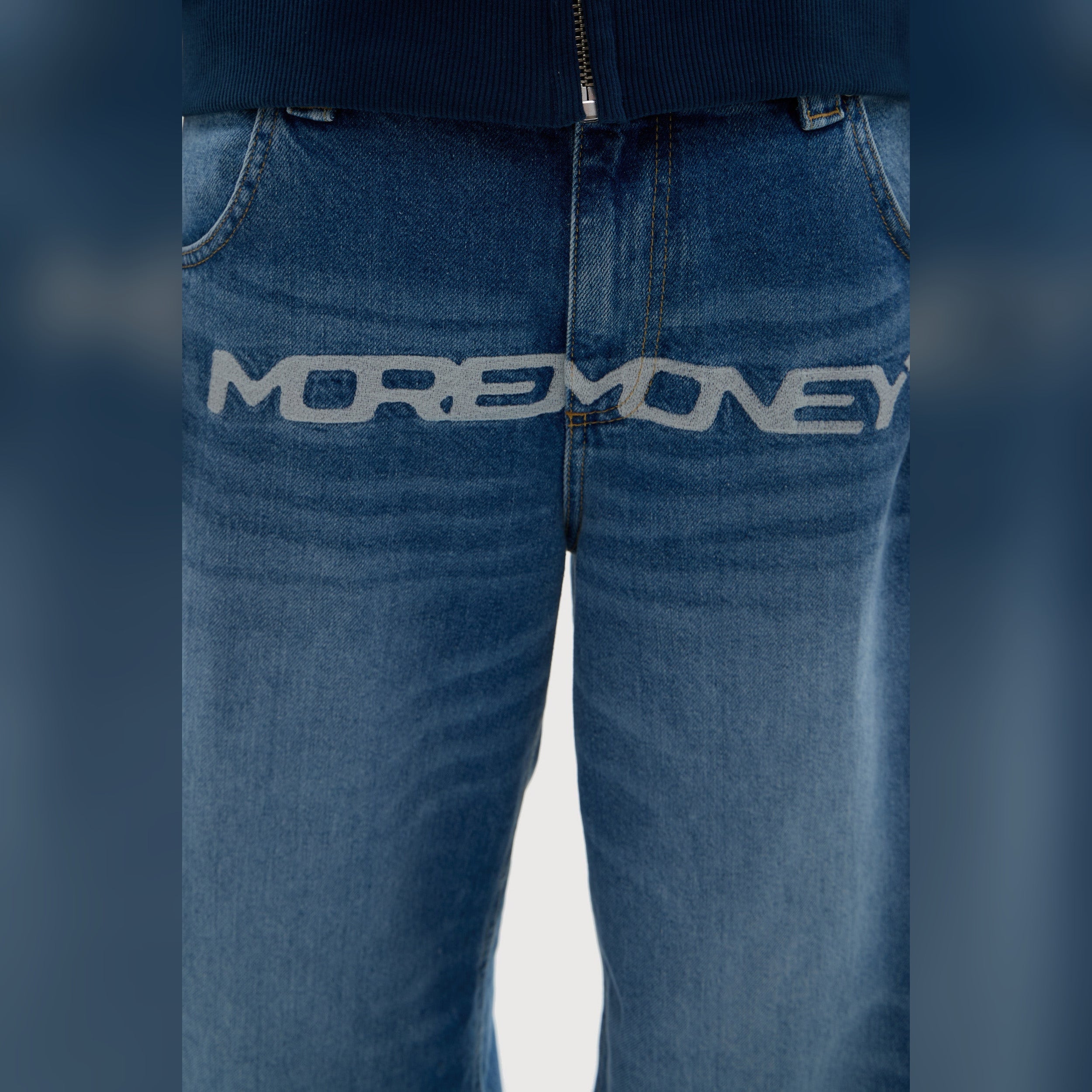 MORE MONEY LOGO BAGGY DENIM BLUE 