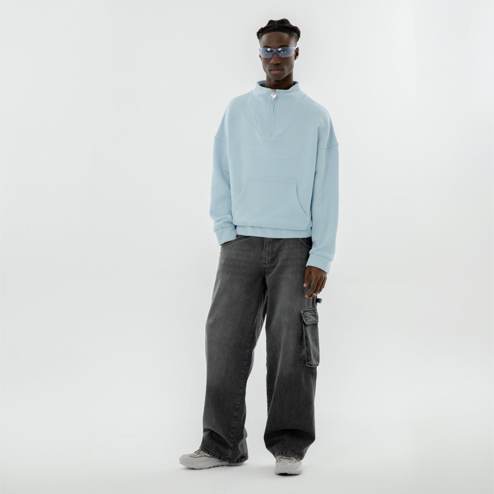 MORE MONEY LOGO HALFZIP BABYBLUE 