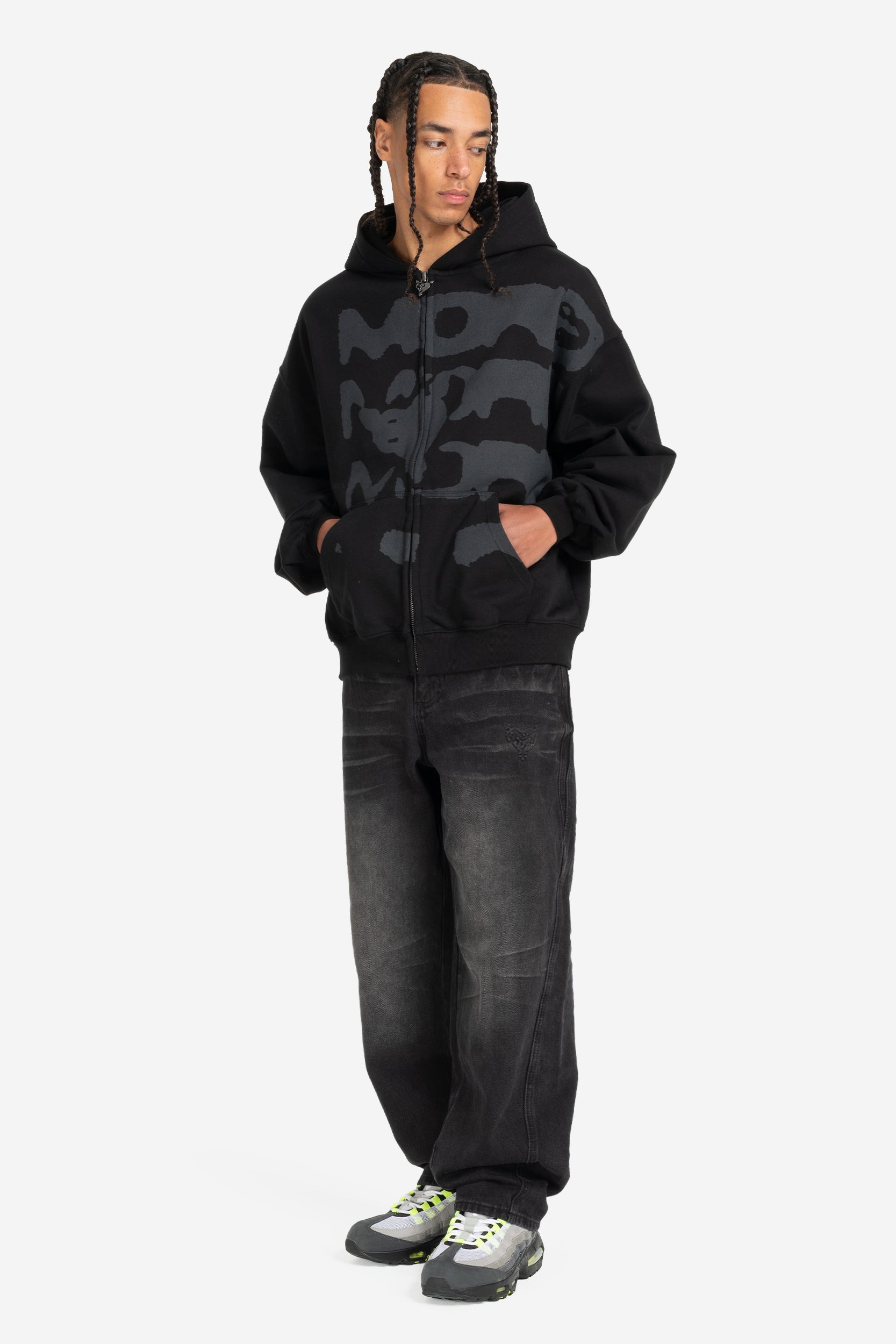 RADIANT CASH ZIP ALL BLACK