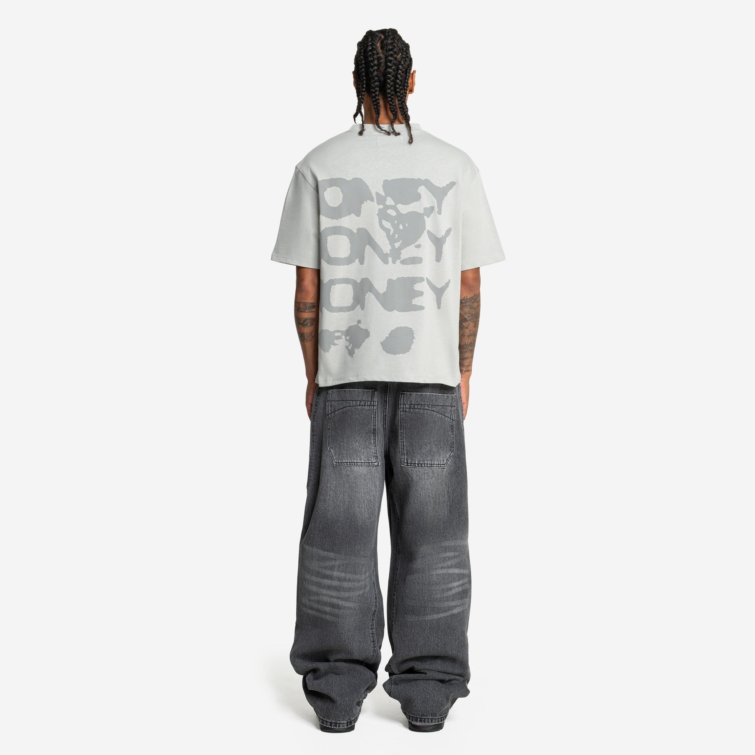 RADIANT CASH TEE LIGHT GREY