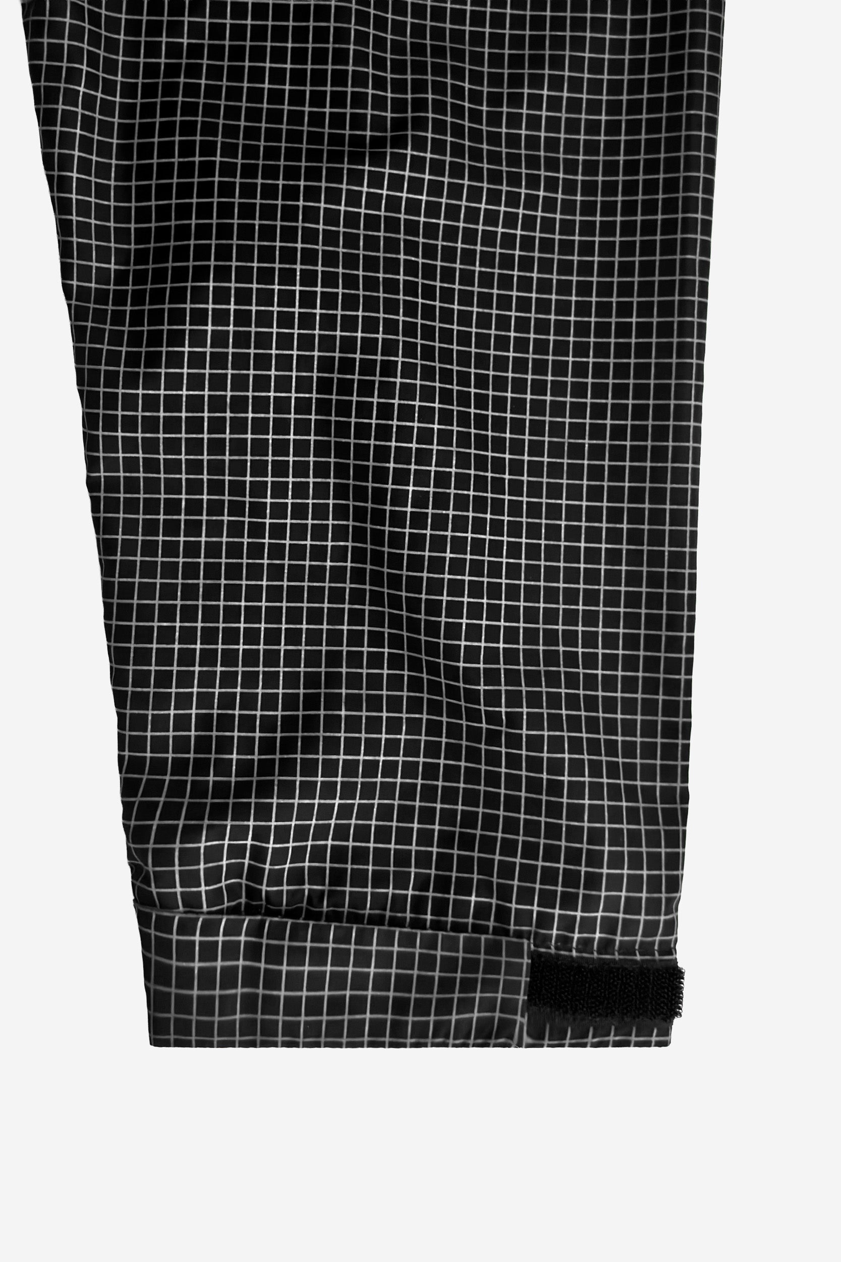 NIGHTGLOW WINDBREAKER