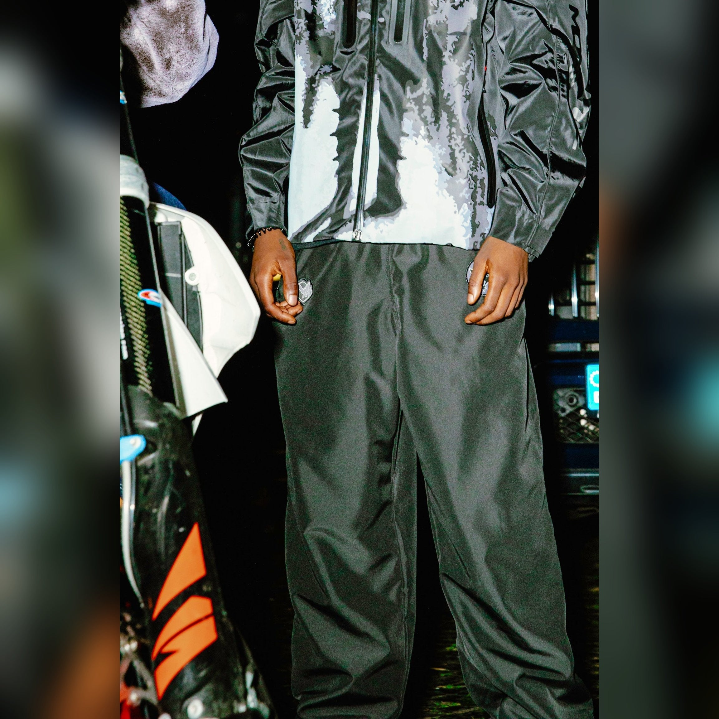 TRACK PANTS 